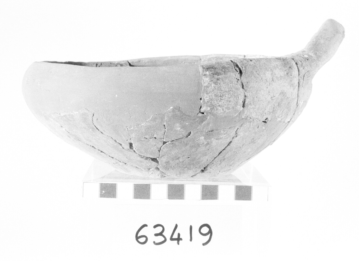 scodella-coperchio - Protovillanoviano (Bronzo finale)