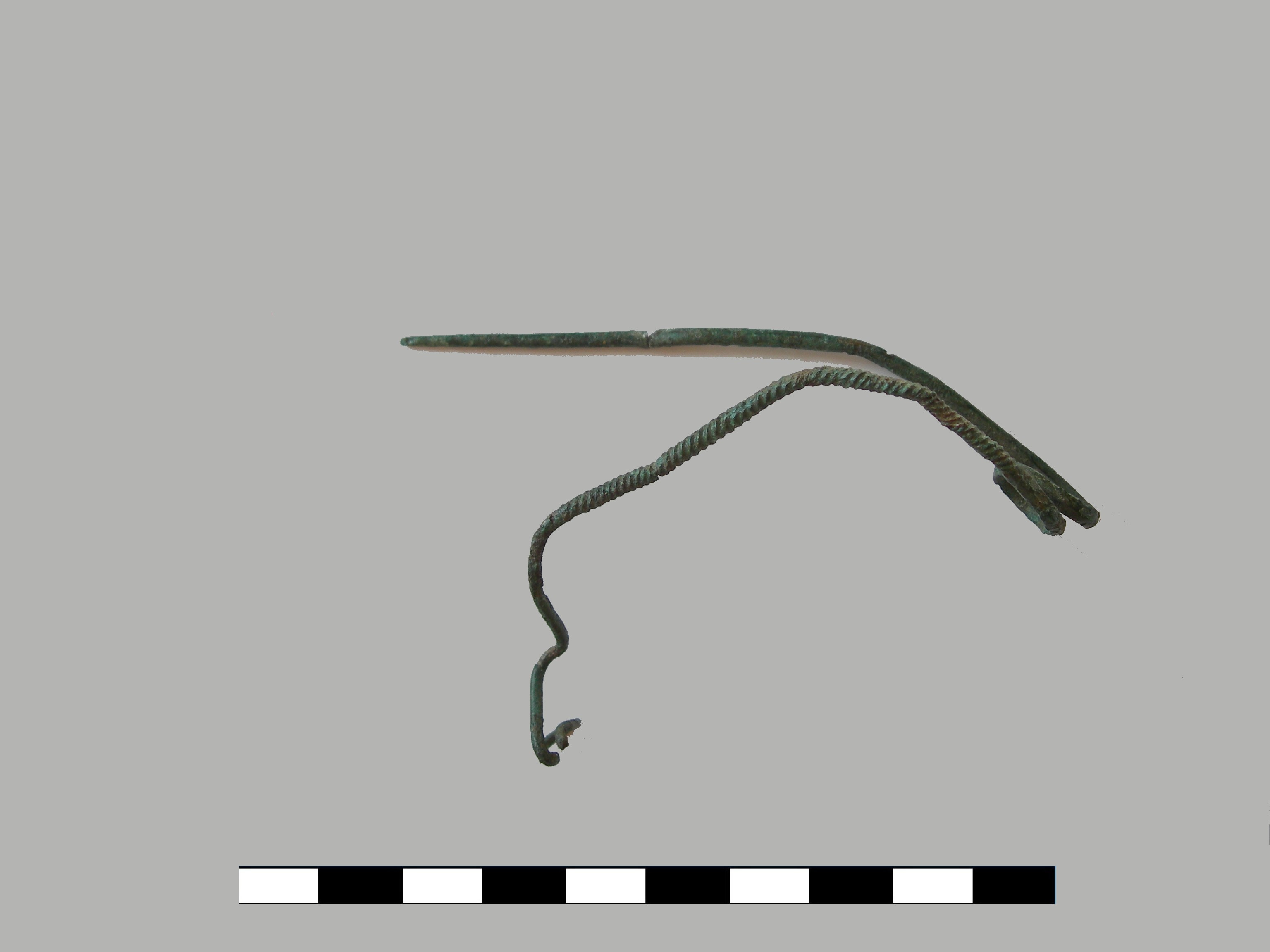 fibula, fibula ad arco di violino (età del bronzo recente)