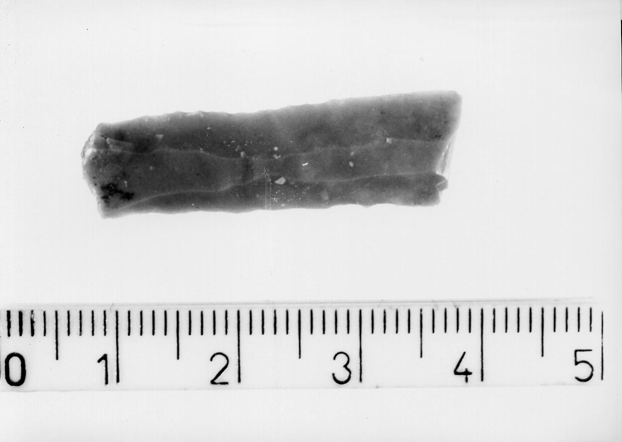 lama-raschiatoio marginale/ frammento (Neolitico)