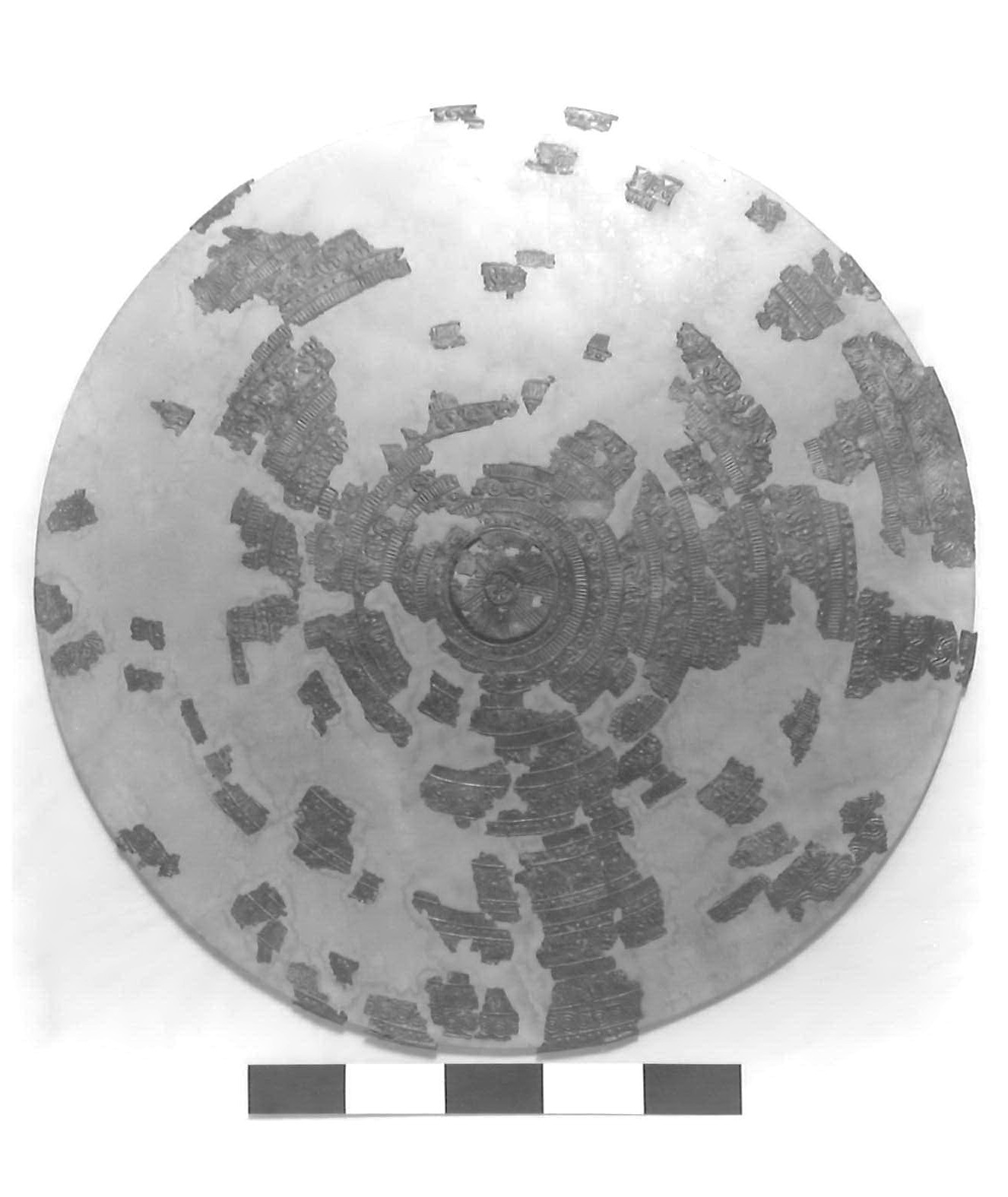 scudo - cultura orientalizzante; produzione tarquinese (secondo quarto sec. VII a.C)