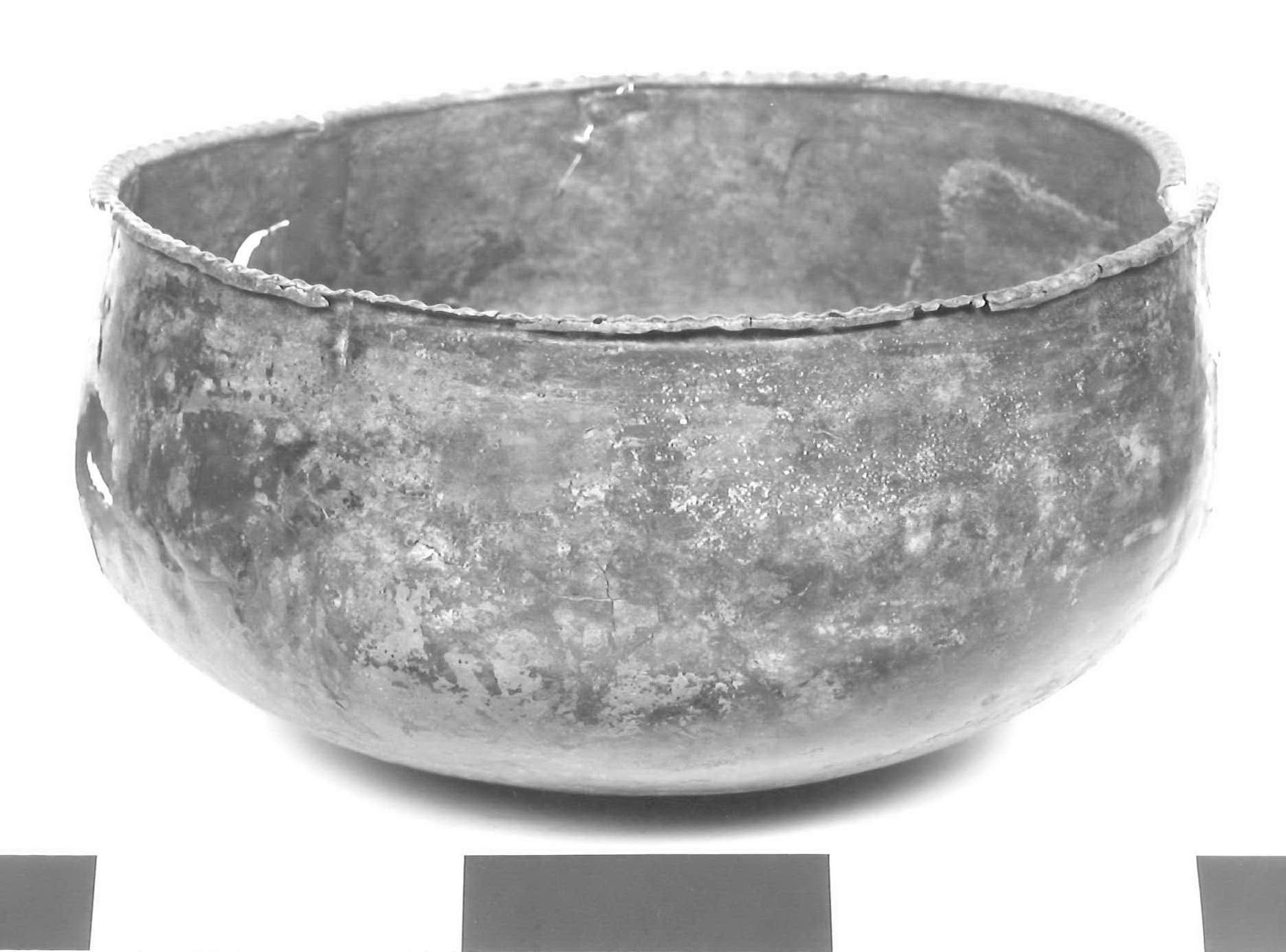 bacile - fase Piceno III (secondo quarto sec. VII a.C)