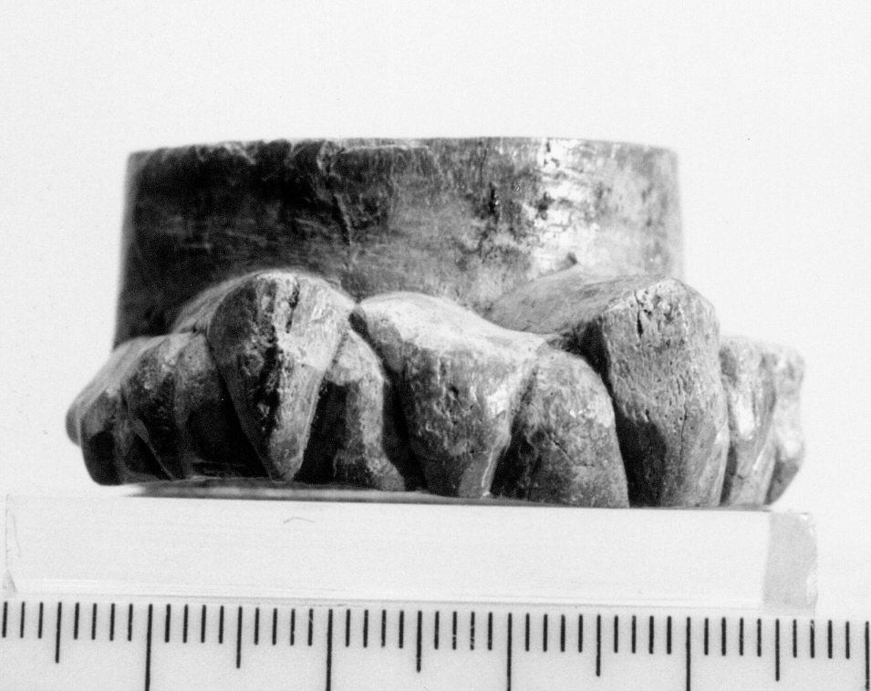 piede ferino (elemento decorativo) - fase Piceno III (secc. VII-VI a.C)