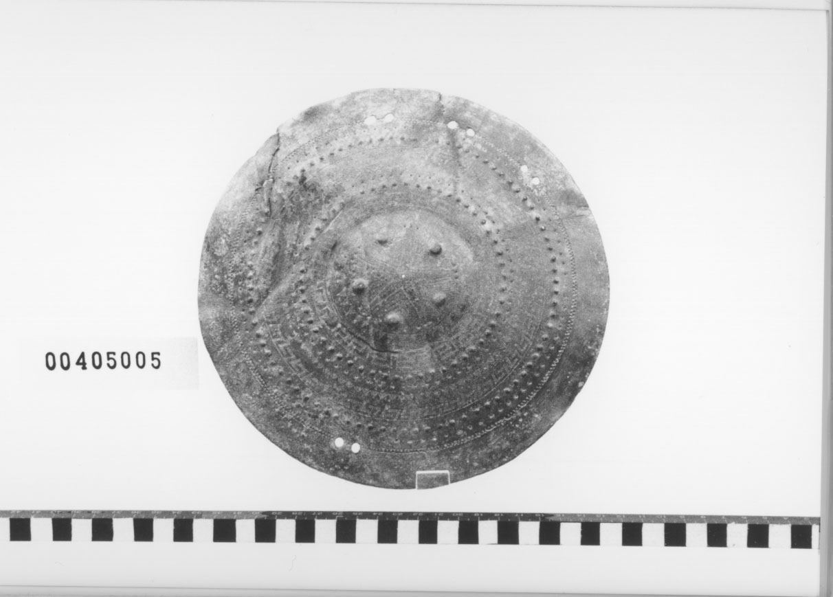 disco di corazza (VIII sec. a.C)