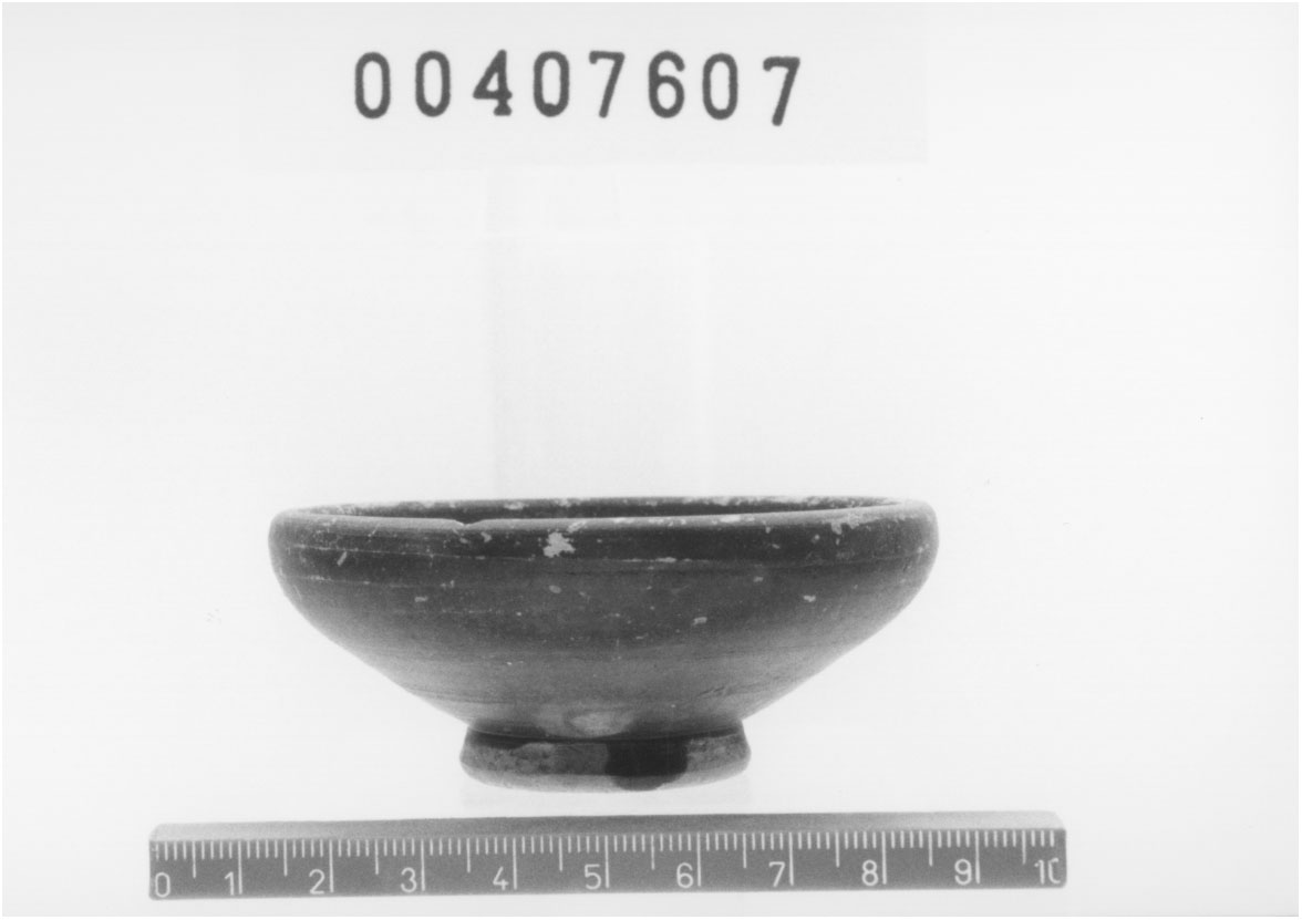 coppetta (IV sec. a.C.-III sec. a.C)