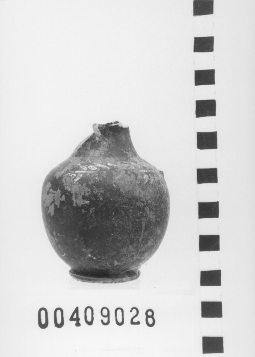 oinochoe (IV sec. a.C)