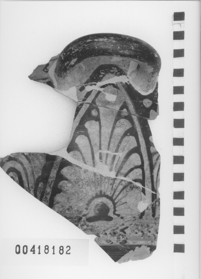 skyphos (IV sec. a.C)