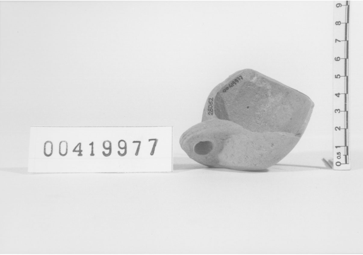 lucerna warzenlampen (III sec. d.C)