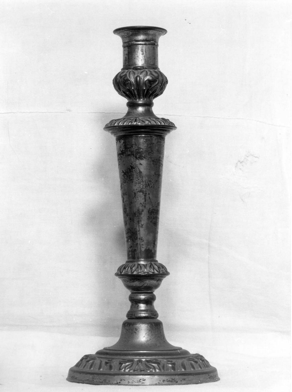 candeliere, serie - produzione italiana (sec. XIX)