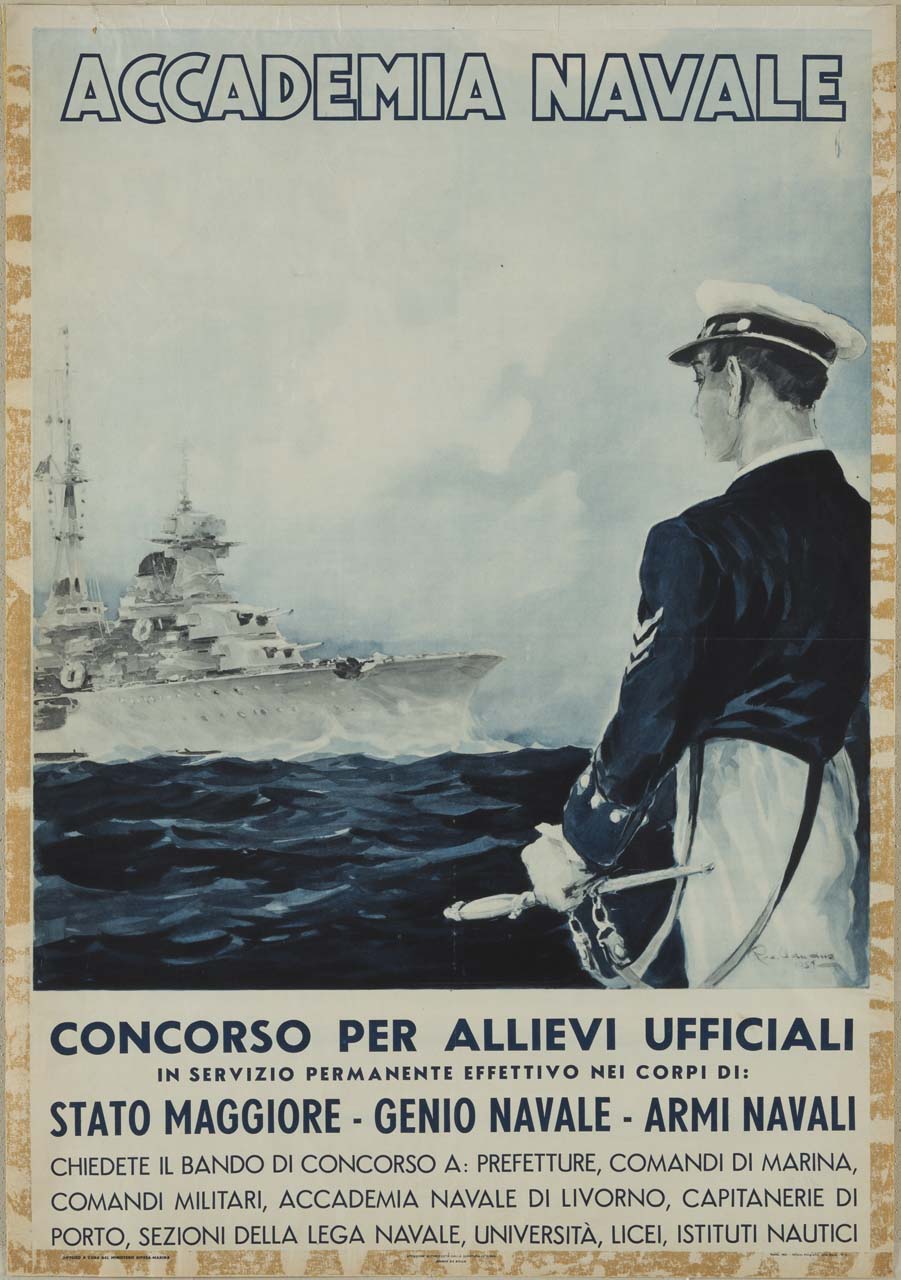 ufficiale della Marina in uniforme osserva una nave militare che avanza sul mare (manifesto) di Claudus Rudolf (sec. XX)