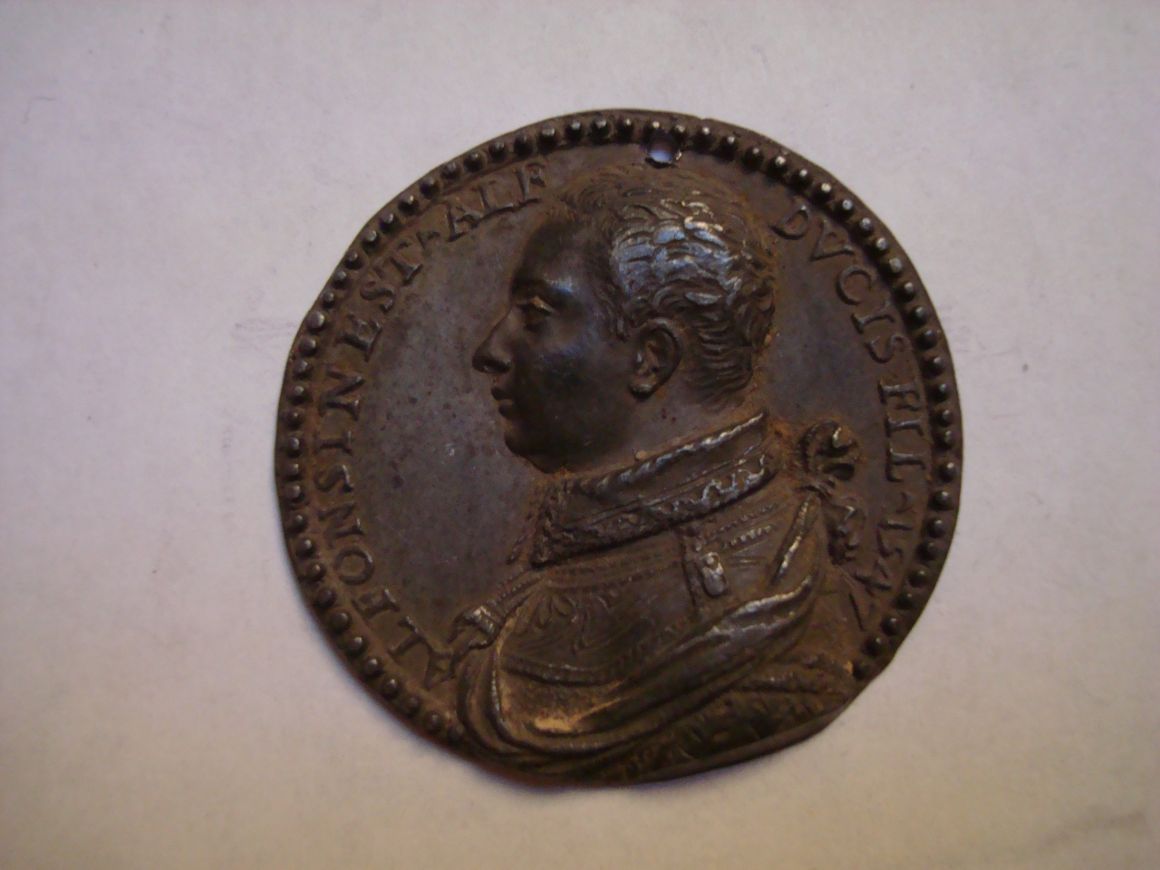 ritratto di Alfonsino d'Este (medaglia) - bottega ferrarese (sec. XVI)