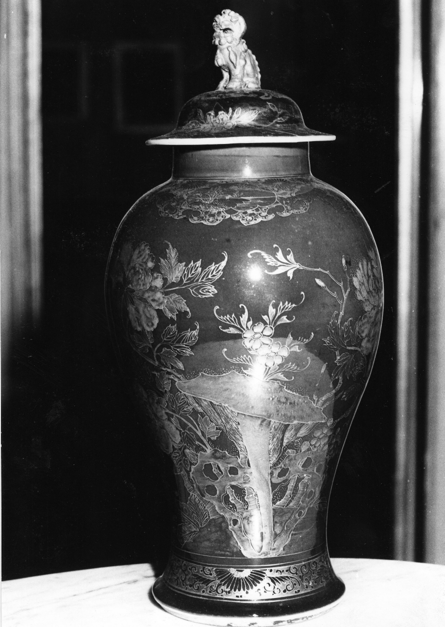 vaso, coppia - manifattura cinese (sec. XVIII)