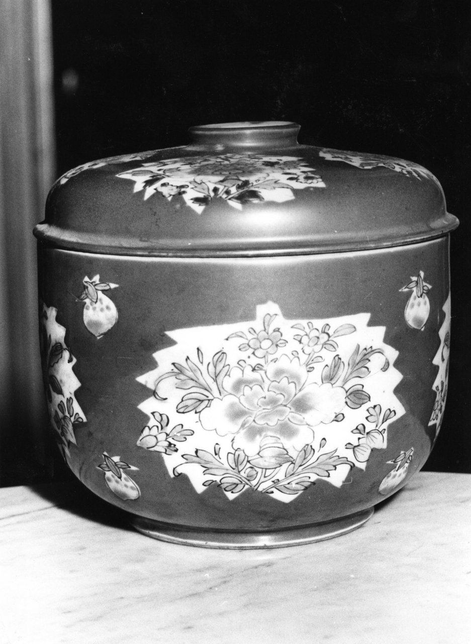 vaso, coppia - manifattura cinese (prima metà sec. XVIII)