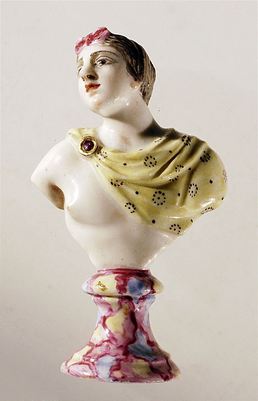 busto femminile (soprammobile) - manifattura sassone (sec. XIX)