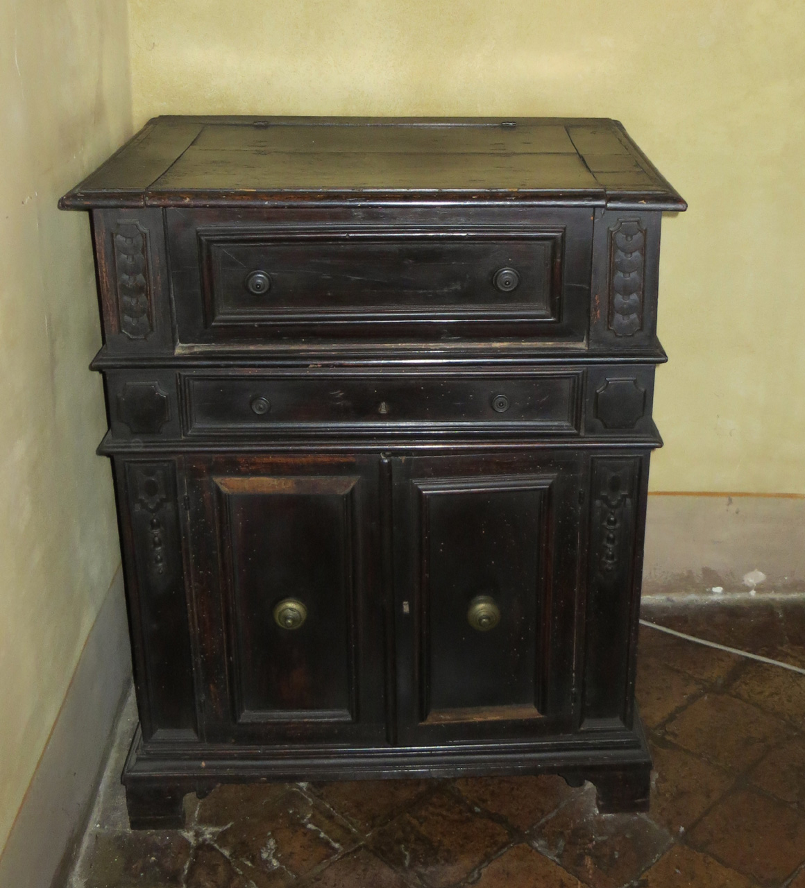 credenza - bottega marchigiana (secc. XVIII/ XIX)