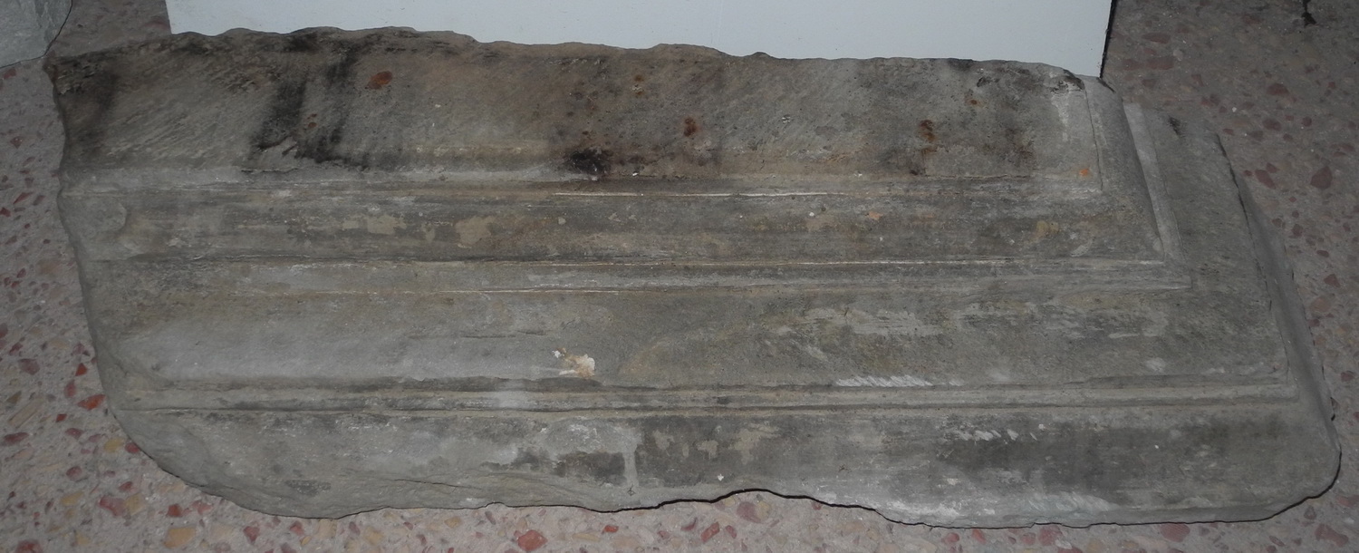 cornicione, frammento - ambito Italia centrale (seconda metà sec. XV)