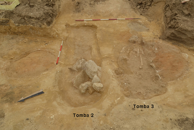 area ad uso funerario, necropoli - Montecilfone (CB)  (Tardo Impero)