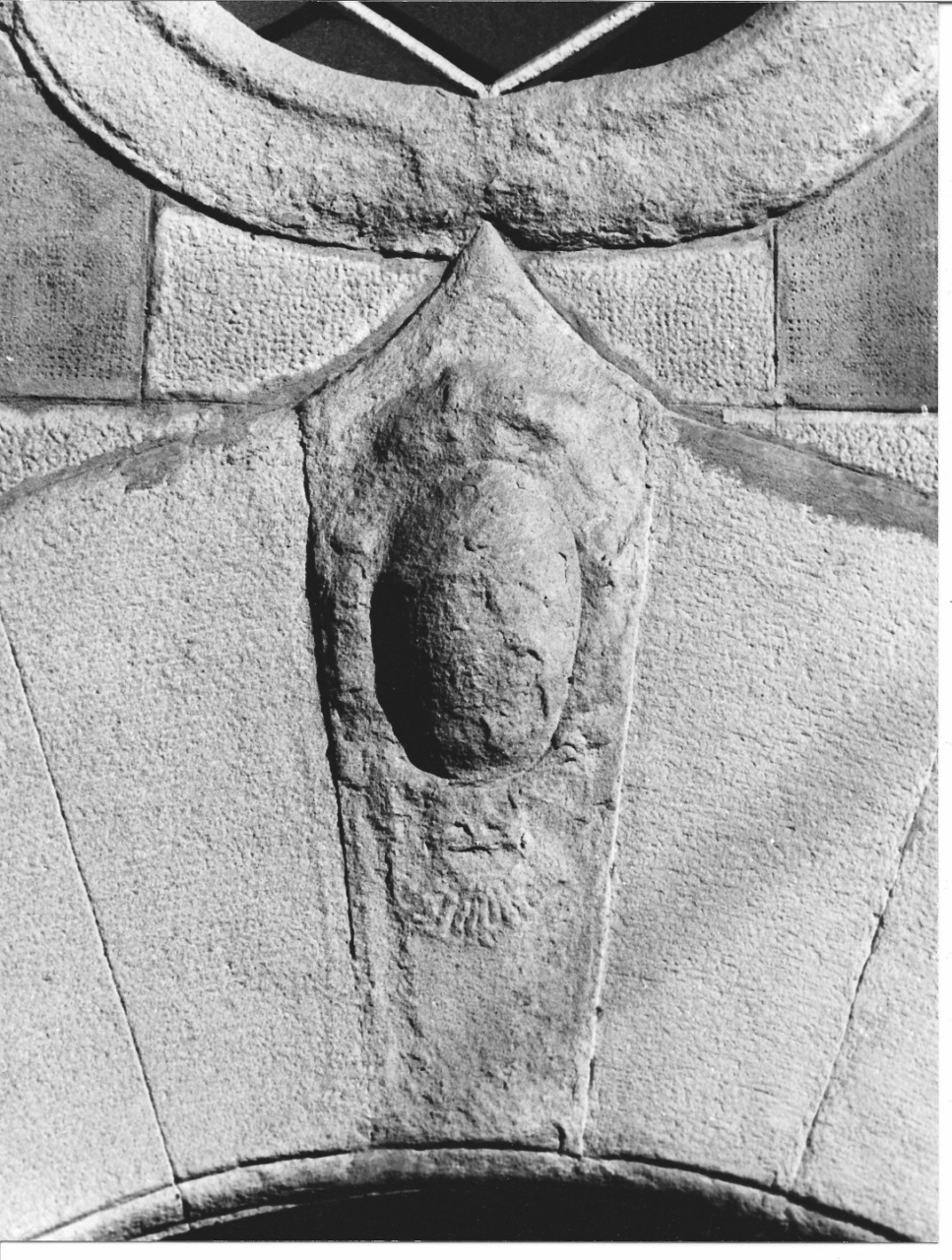 stemma (rilievo) - produzione pistoiese (sec. XVII)