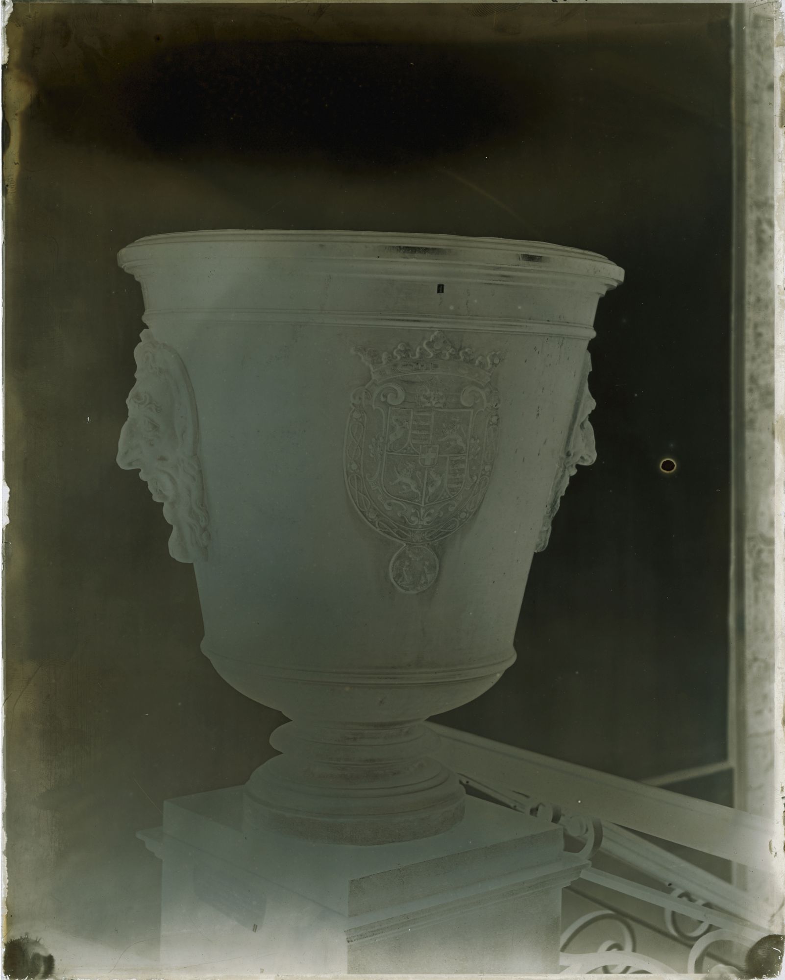 Torino - Palazzo Reale (negativo) di Bertea, Cesare (attr) (inizio XX)