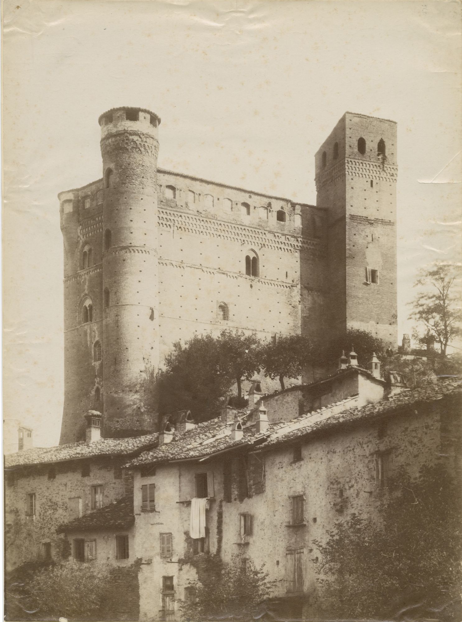 Piemonte - Architetture - Castelli (positivo) di Ecclesia, Vittorio (attr) (ultimo quarto XIX)