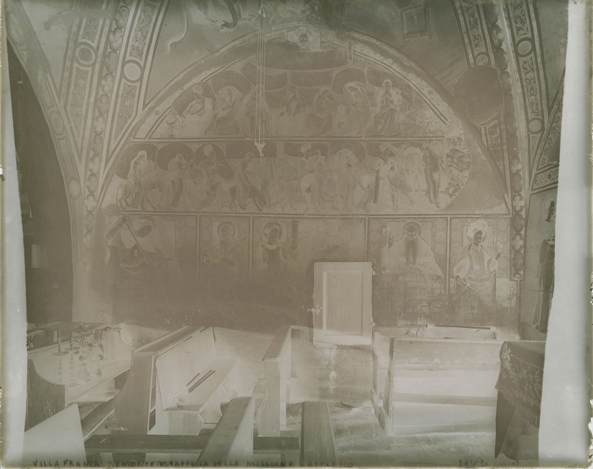 Piemonte - Architetture - Chiese - Opere d'arte - Affreschi - Dux Aymo (negativo) di Soprintendenza ai Monumenti del Piemonte e della Liguria (attr) (inizio XX)