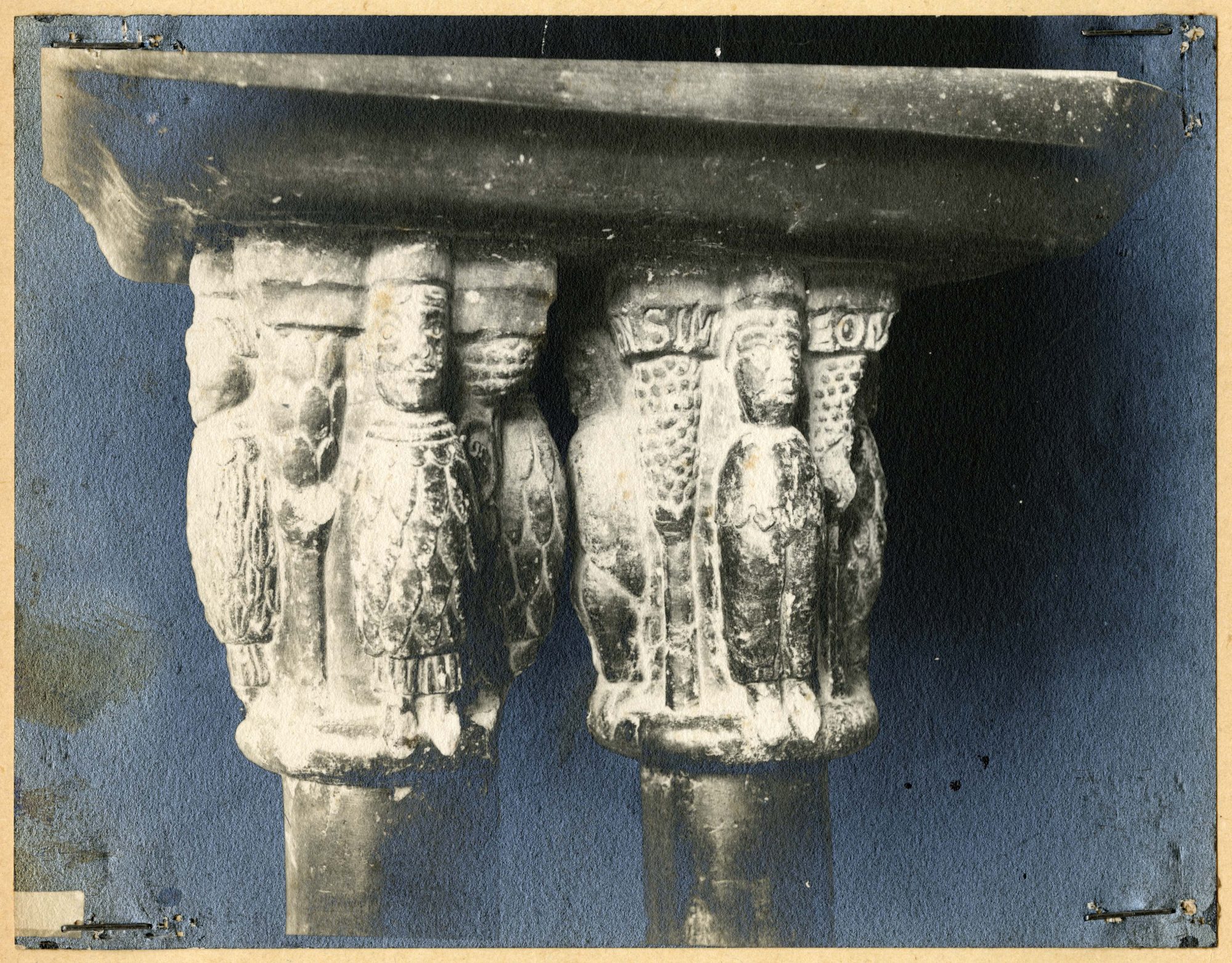 Valle d'Aosta - Elementi architettonici - Capitelli (positivo) di Germano, Ottavio (attr) (fine/ inizio XIX/ XX)