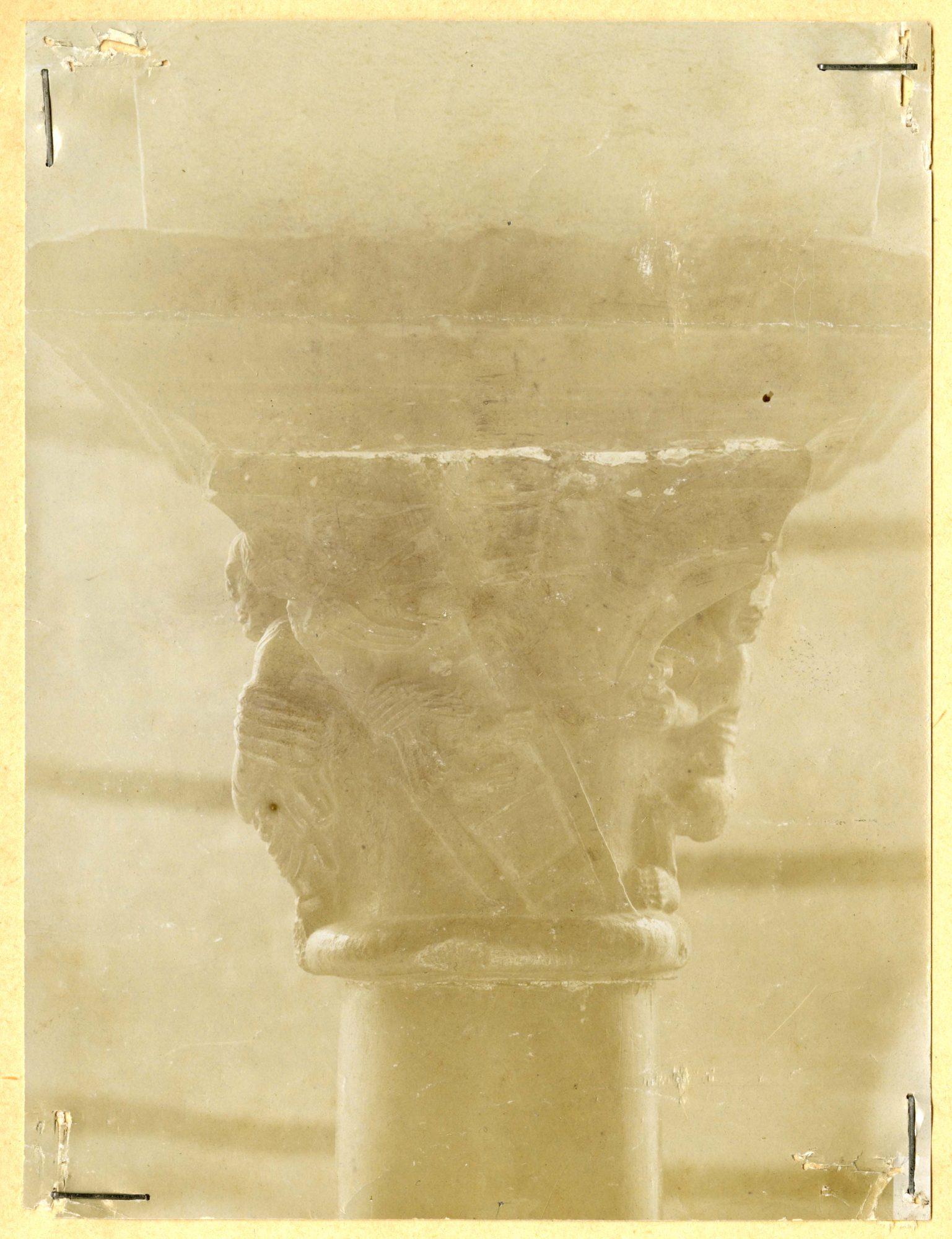 Valle d'Aosta - Elementi architettonici - Capitelli (positivo) di Germano, Ottavio (attr) (fine/ inizio XIX/ XX)