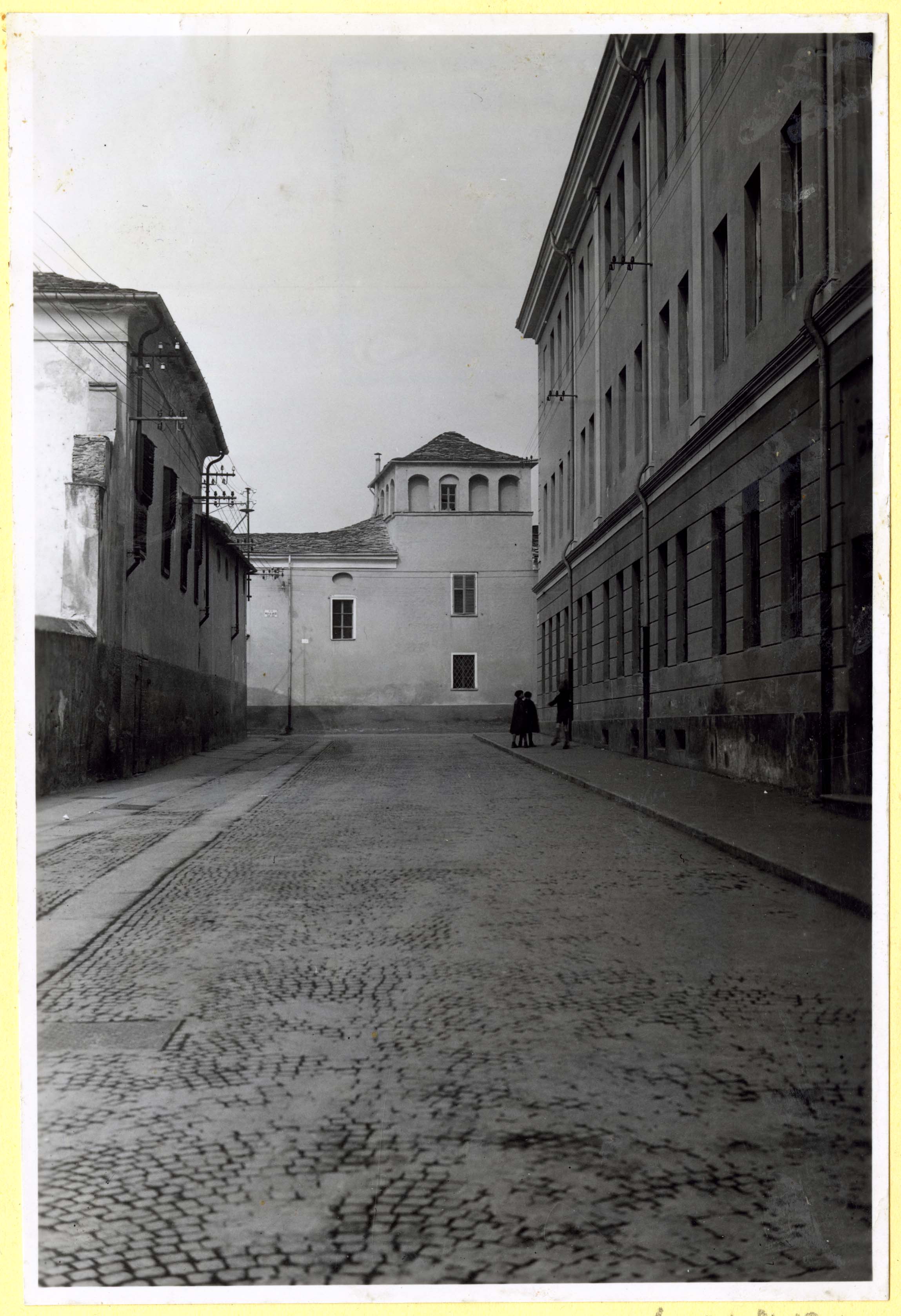 Aosta - Vedute urbane (positivo) di Anonimo aostano (prima metà XX)
