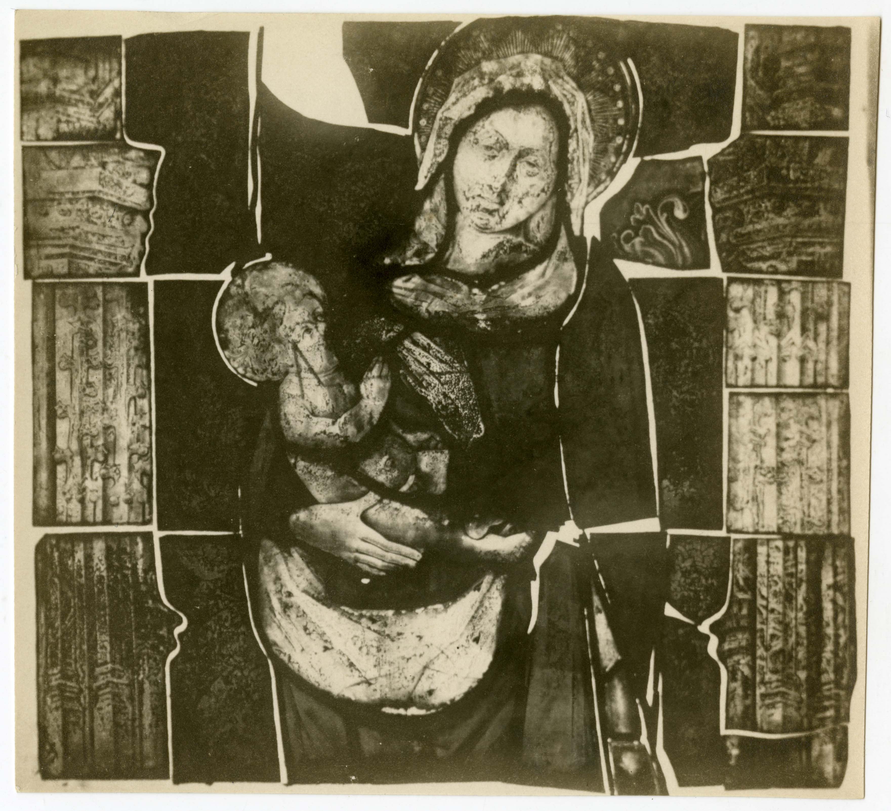 Valle d'Aosta - Opere d'arte - Vetrate artistiche (positivo) di Regia Soprintendenza all'Arte Medievale e Moderna e della Regia Galleria Sabauda di Torino (collaboratore) (prima metà XX)