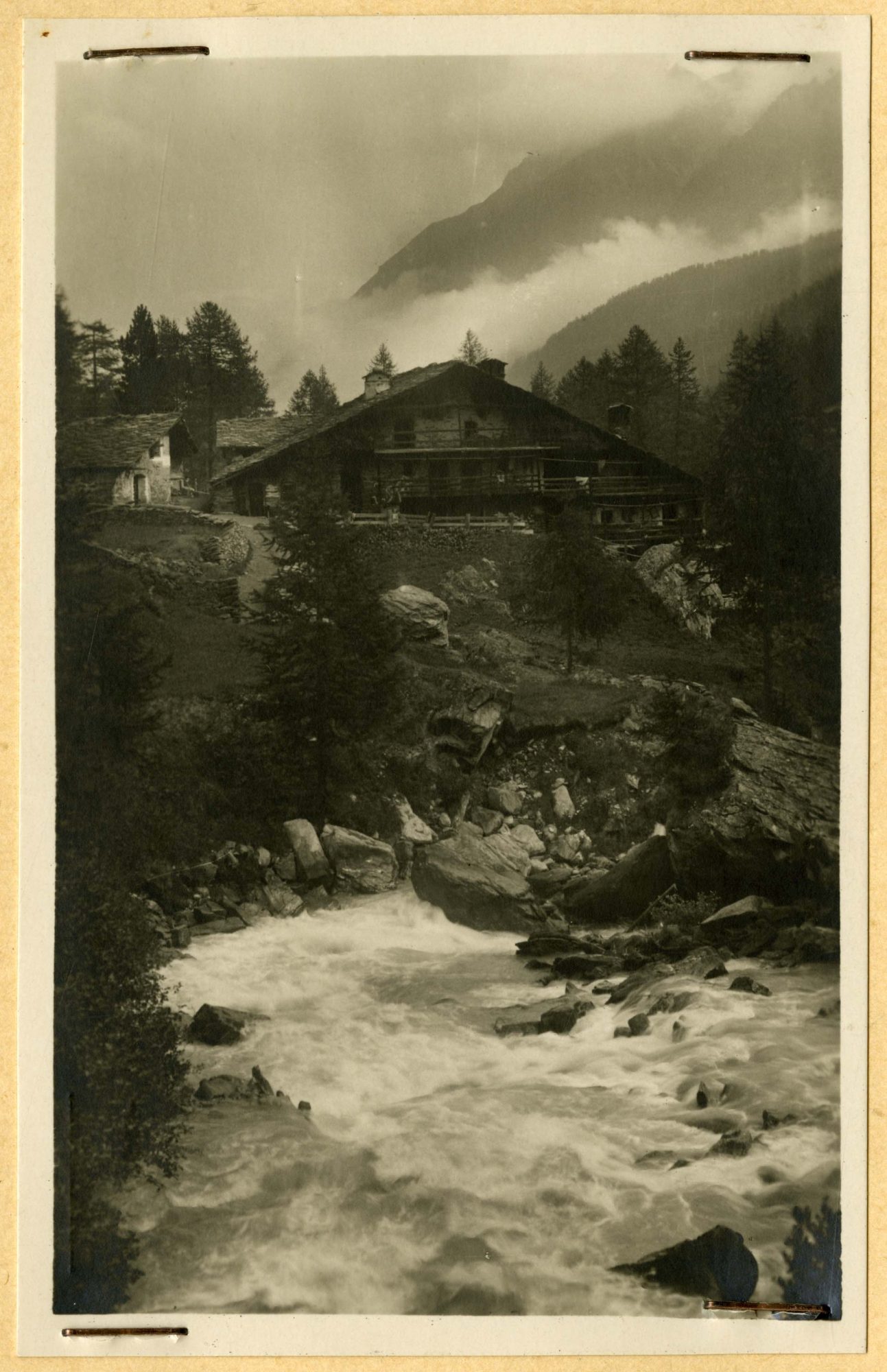 Rhêmes-Notre-Dame - Torrente Dora (positivo) di Barberis (primo quarto XX)