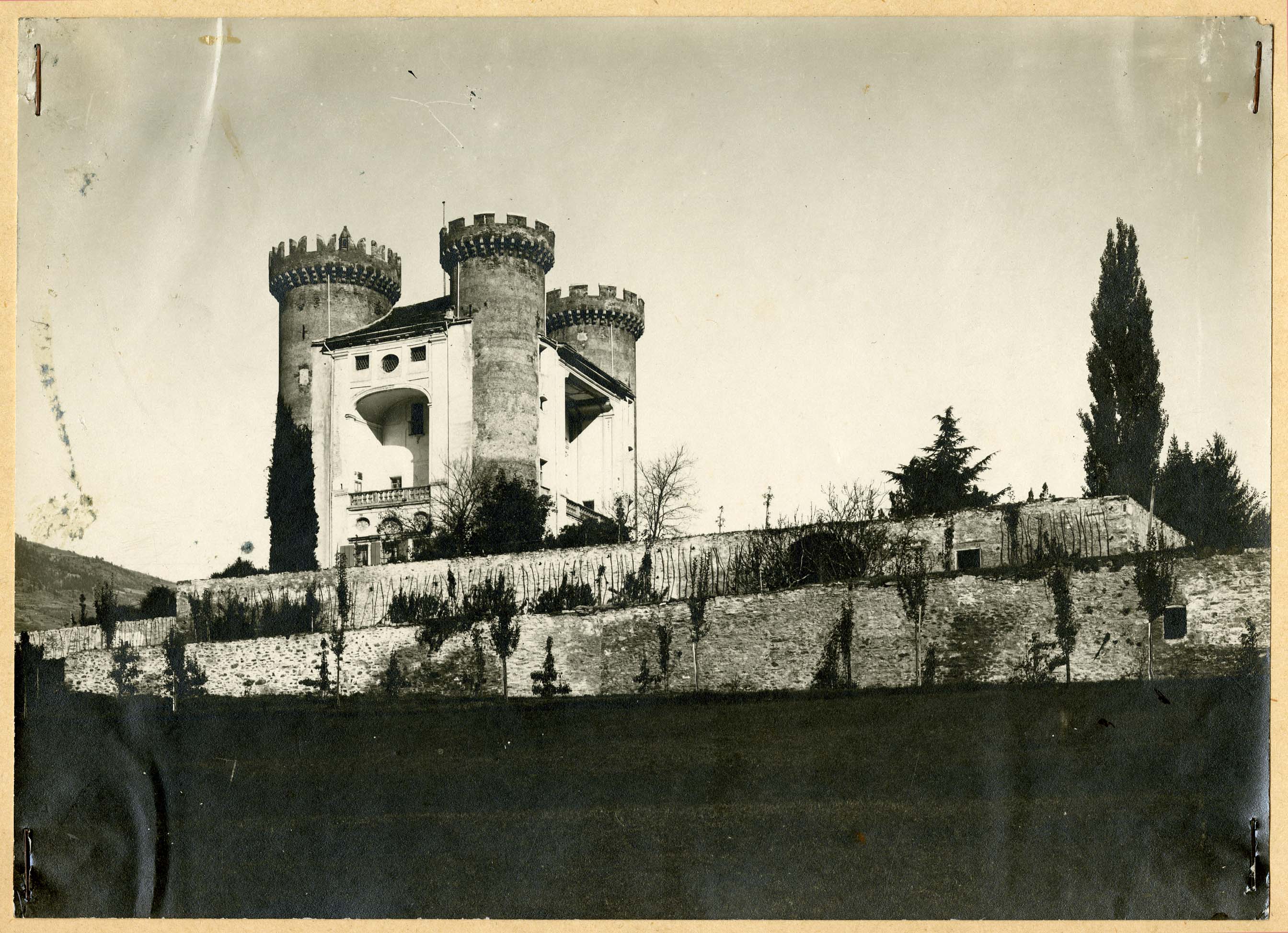 Aymavilles - Castello di Aymavilles (positivo) di Luino, Andrea (inizio XX)