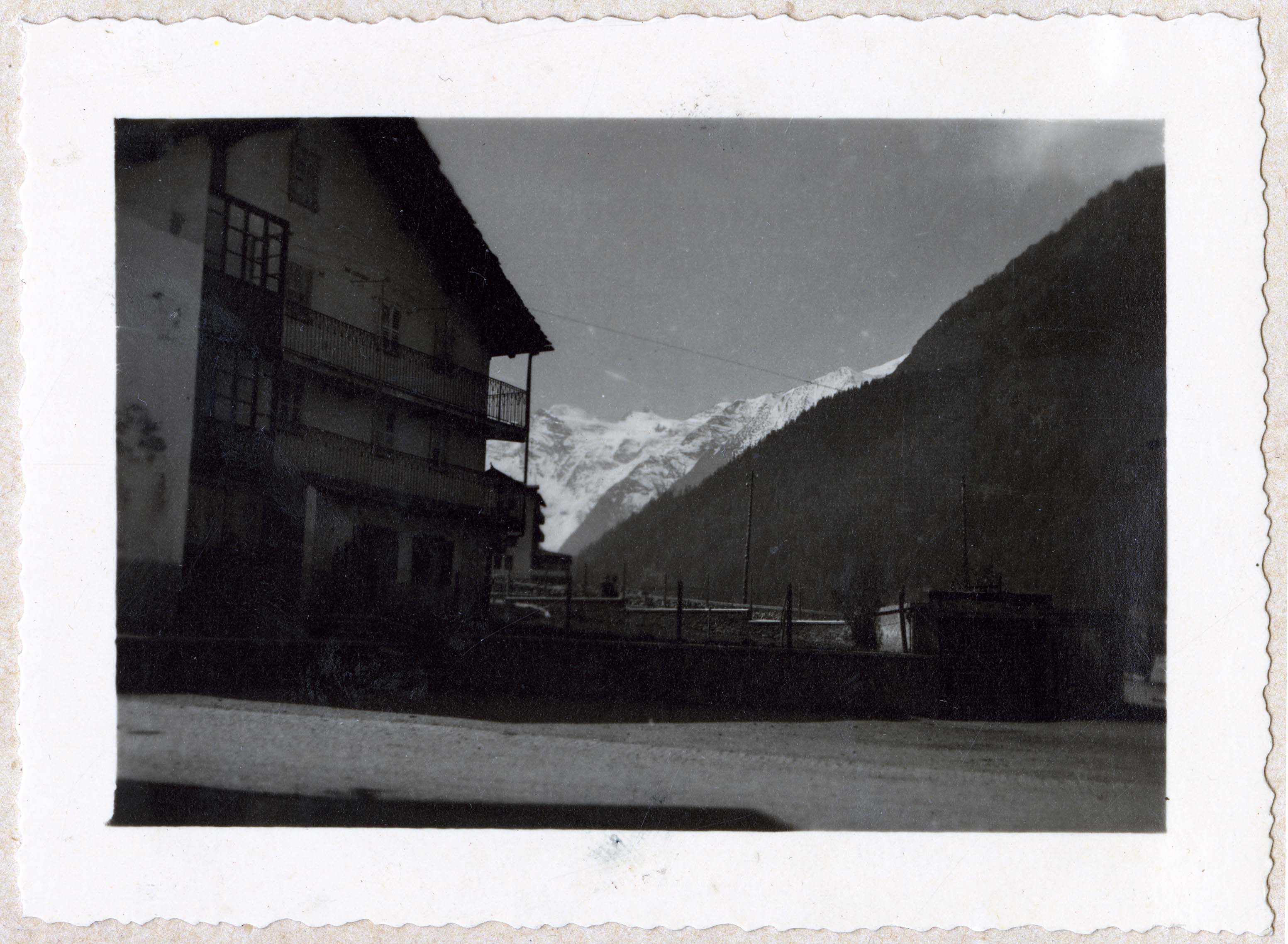 Cogne - Gran Paradiso (positivo) di Anonimo aostano (secondo quarto XX)