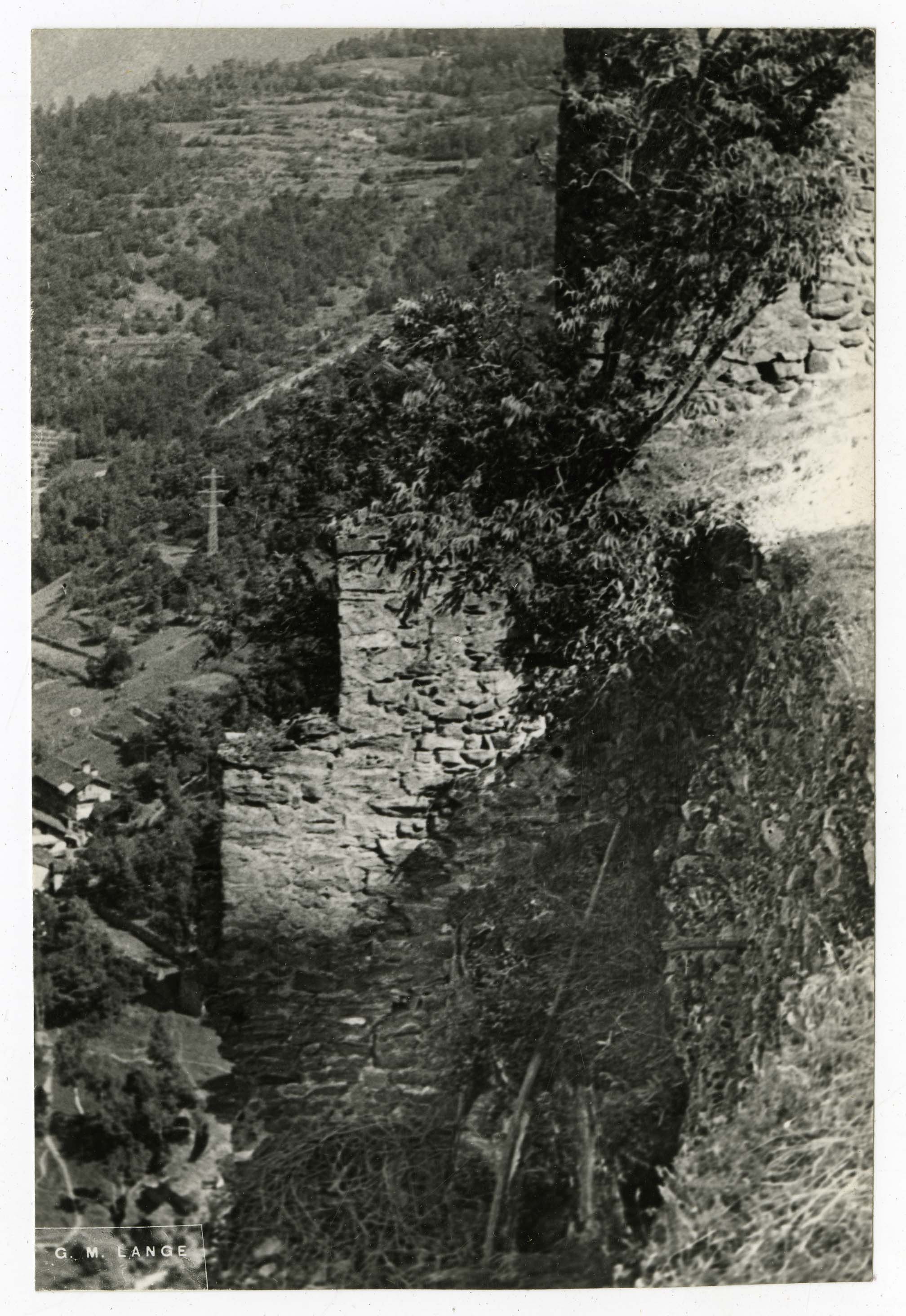 Villeneuve - Castello di Châtel-Argent - Cortina muraria (positivo) di Lange, Guglielmo (terzo quarto XX)