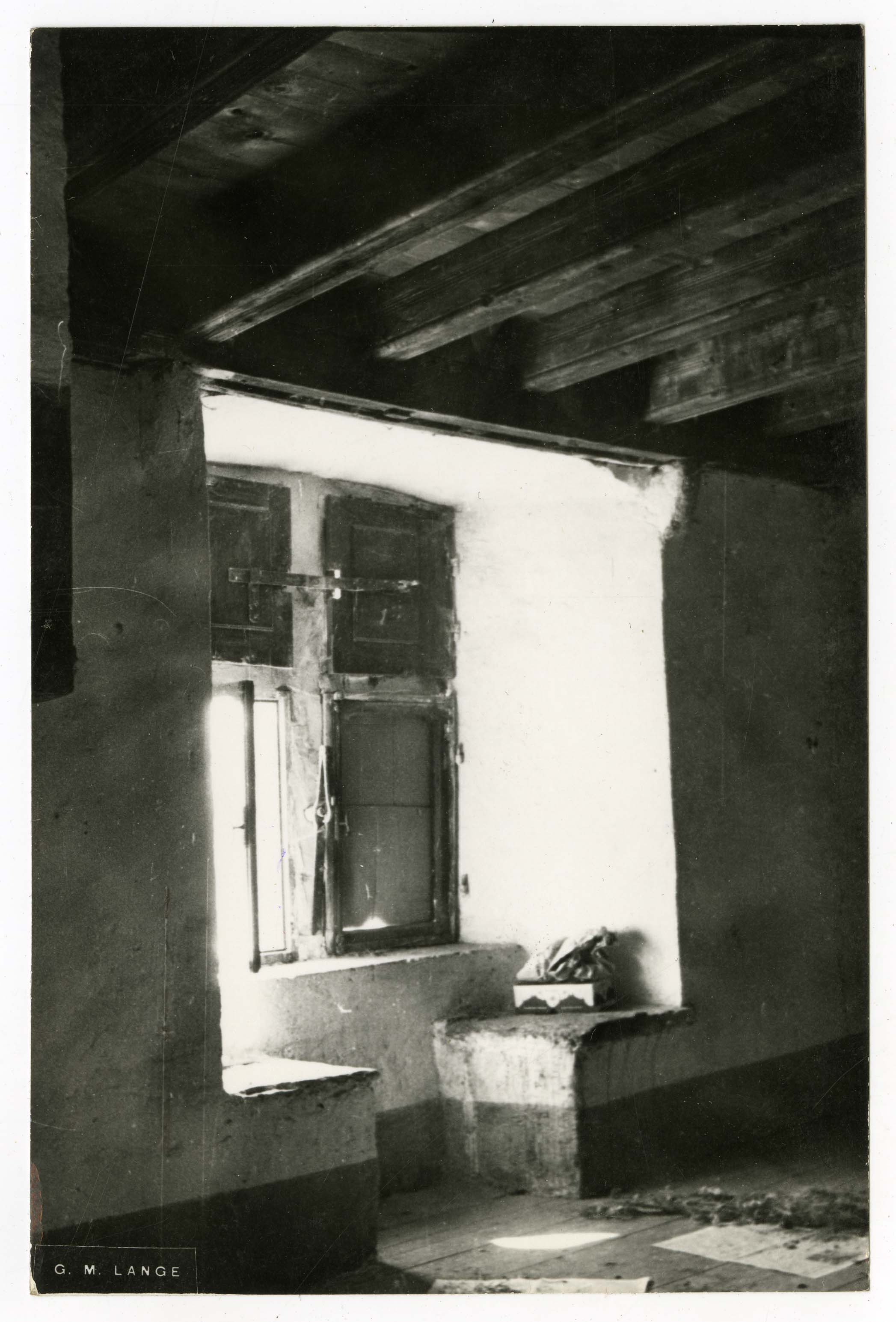 Valle d'Aosta - Elementi architettonici - Elementi decorativi - Finestre (positivo) di Lange, Guglielmo (terzo quarto XX)