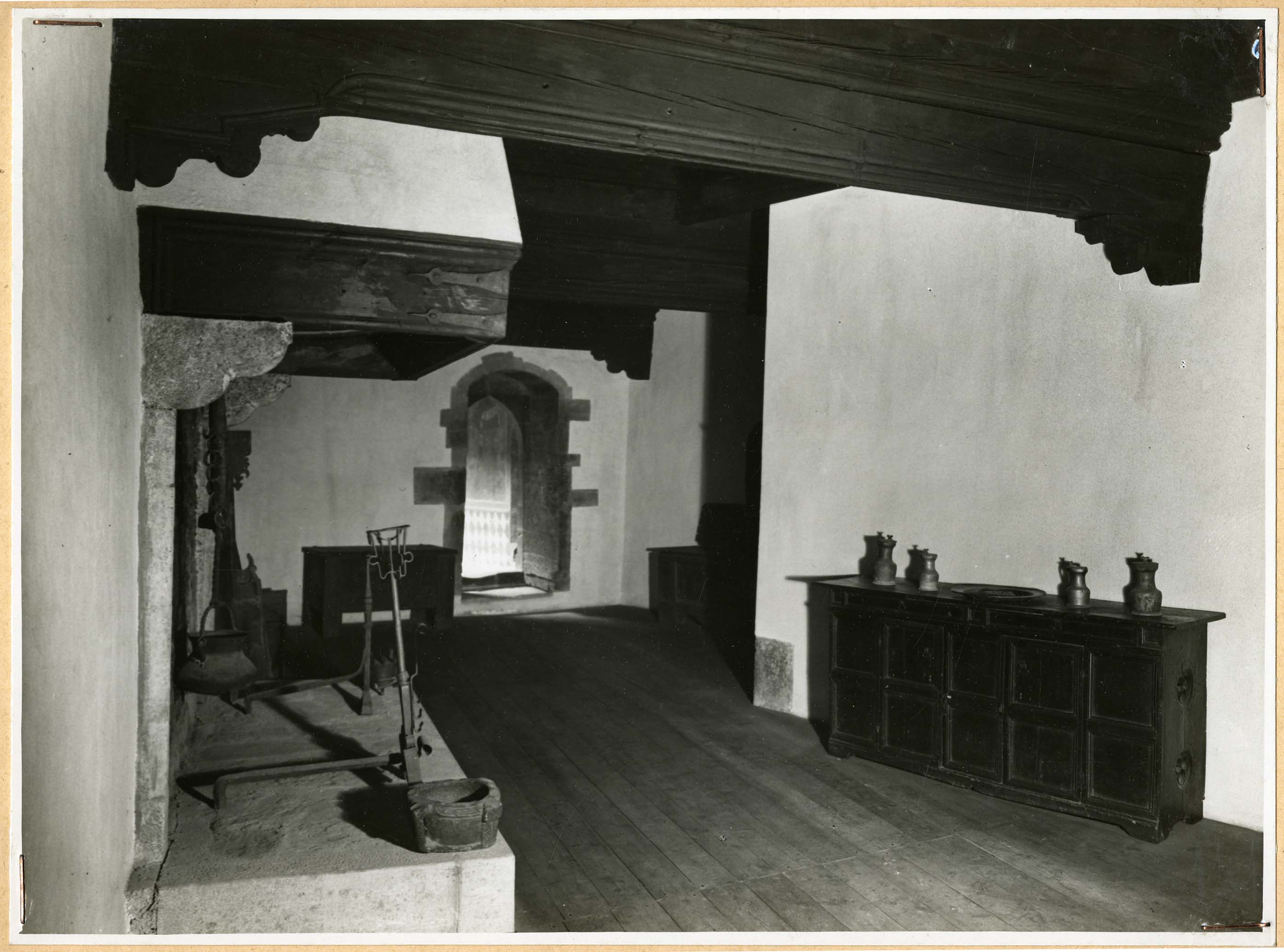 Valle d'Aosta - Architettura militare - Castelli (positivo) di Pedrini, Augusto (secondo quarto XX)