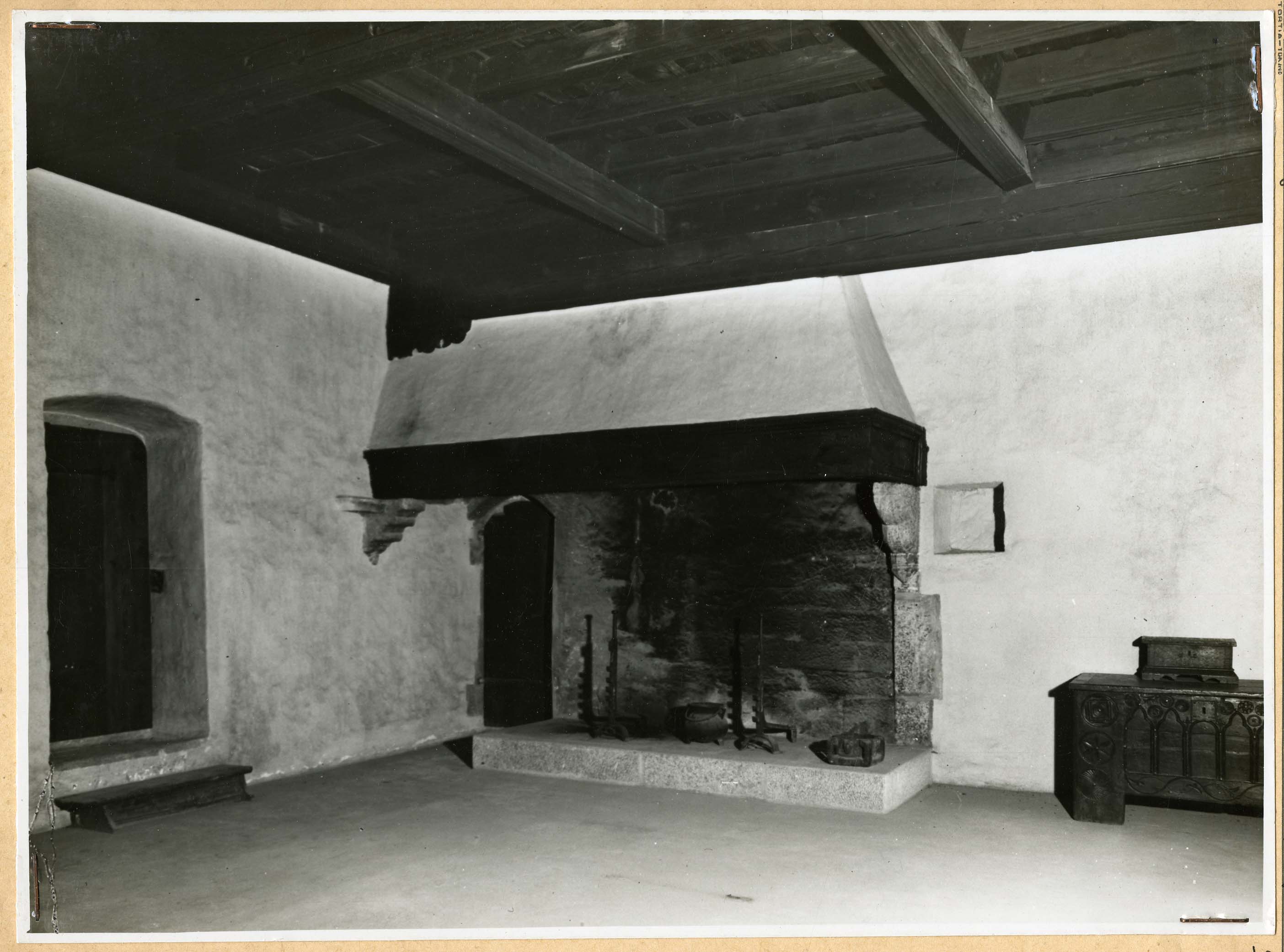 Valle d'Aosta - Architettura militare - Castelli (positivo) di Pedrini, Augusto (secondo quarto XX)