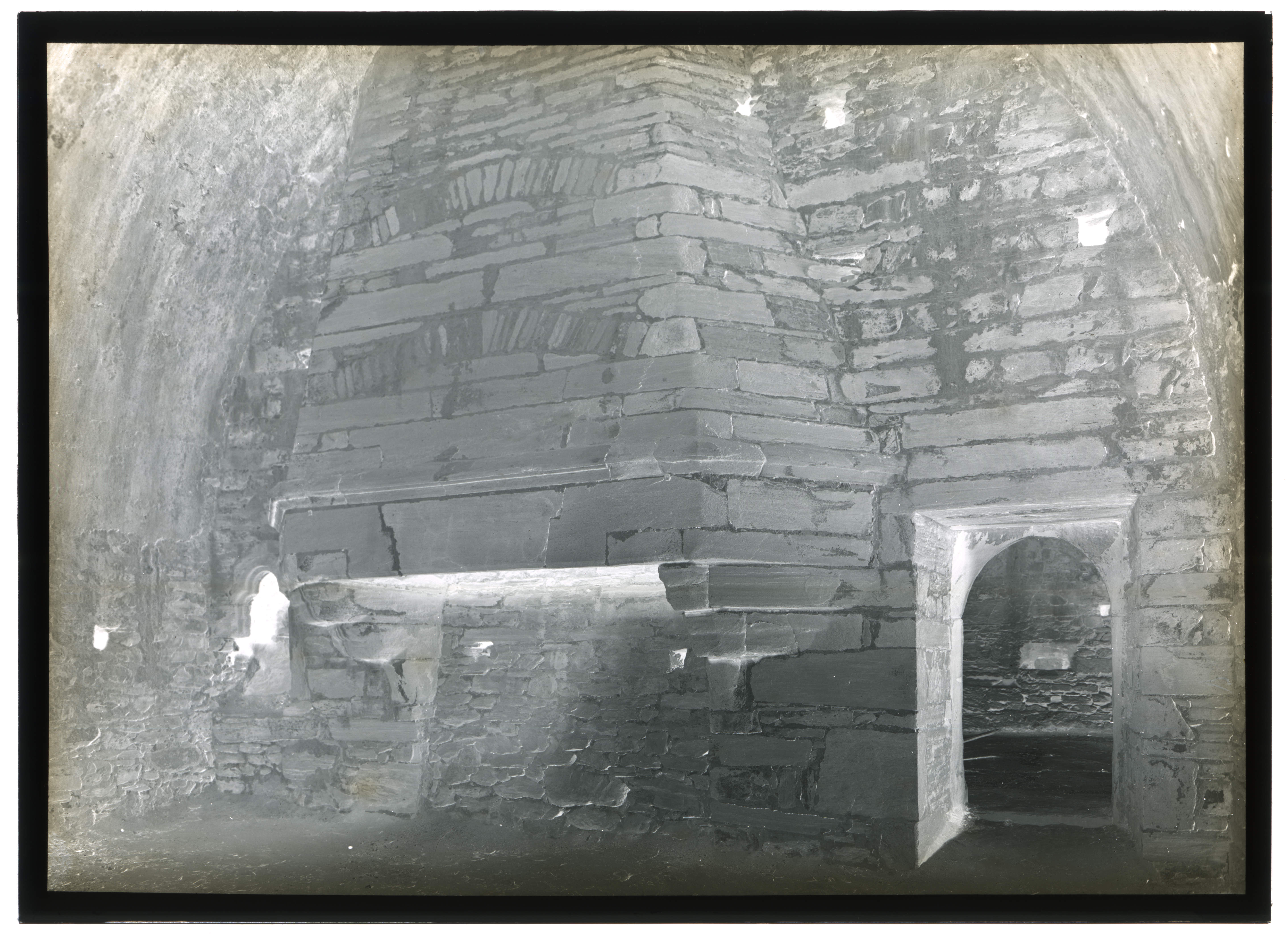 Valle d'Aosta - Elementi architettonici - Camini (negativo) di Pedrini, Augusto (XX)