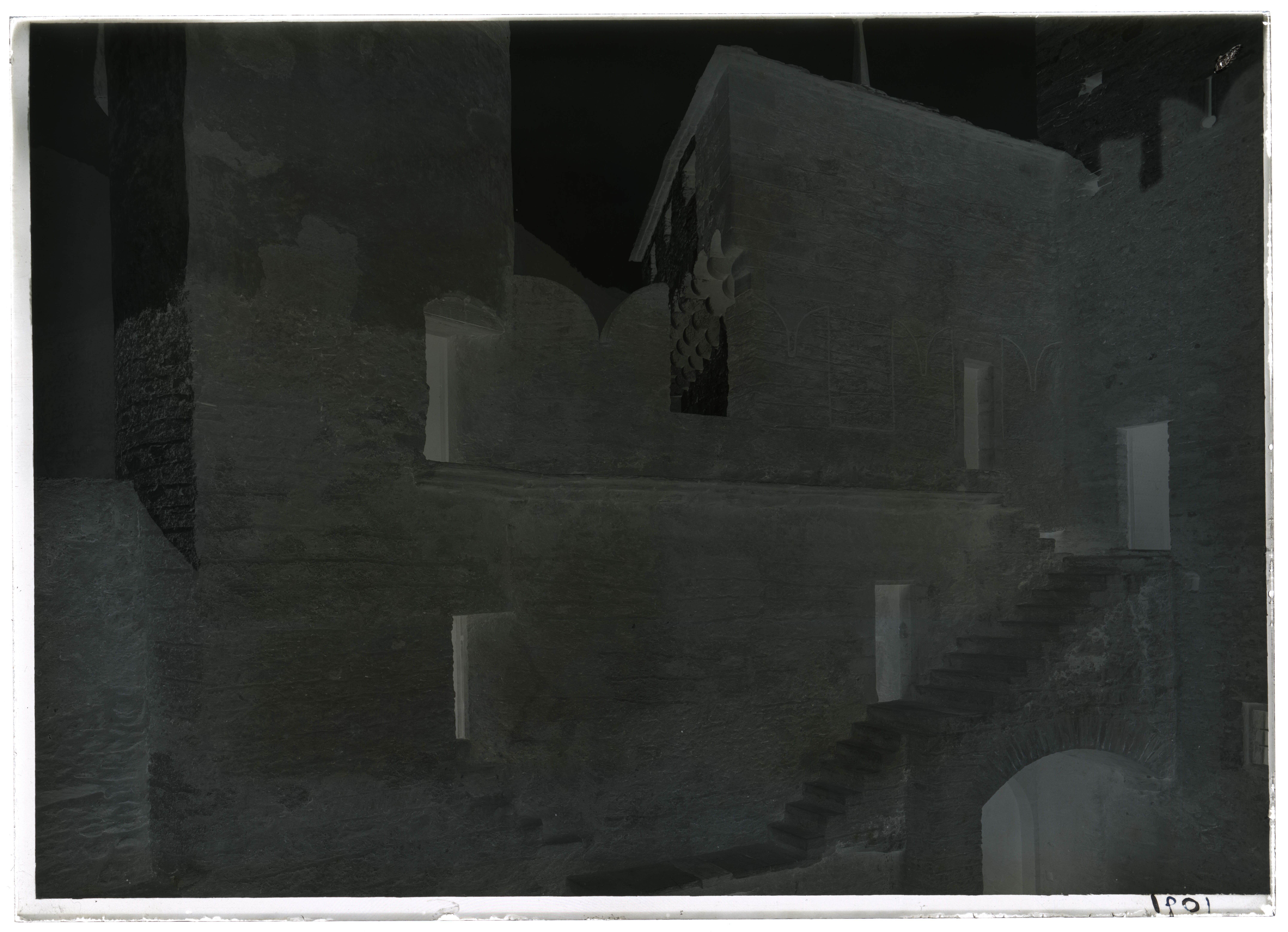 Fénis - Castello di Fénis - Restauri (negativo) di Pedrini, Augusto (XX)