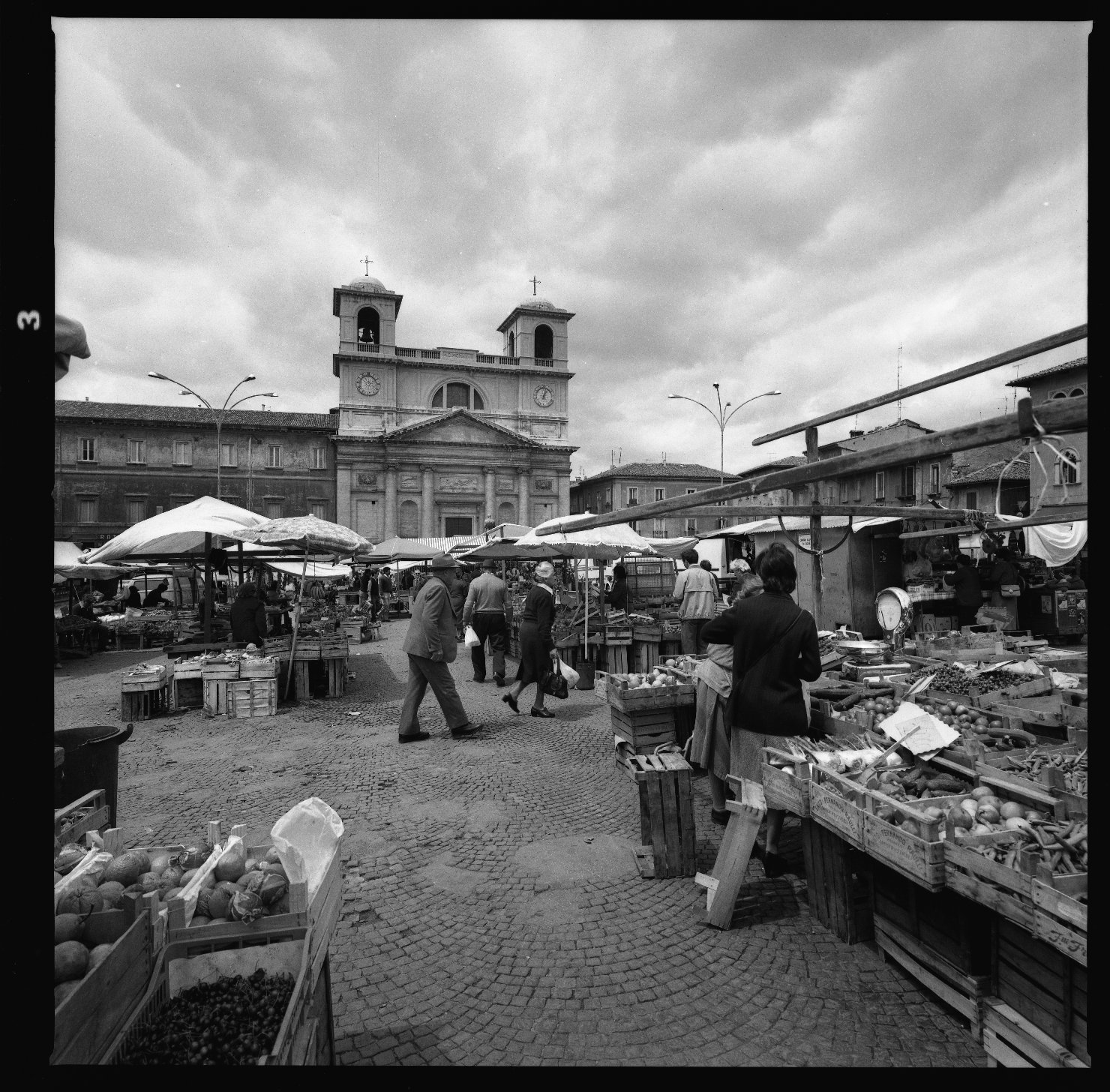 Archivio Stockel, Archivio Fotografico Aquilano di Stockel, Giorgio, Horowitz, Michael, Galli, Francesco (XX, XXI)