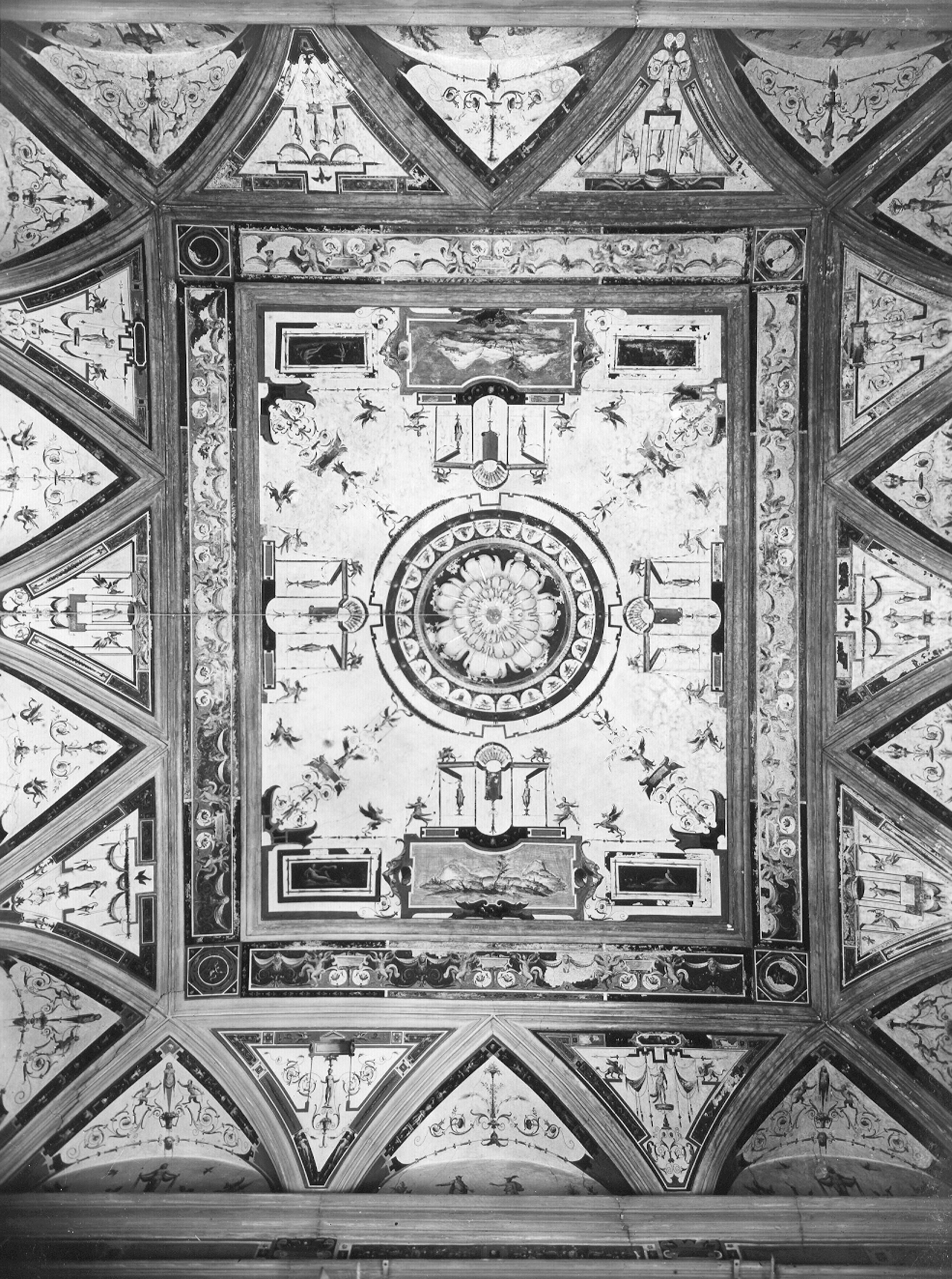 Affreschi di una volta di una Sala al pianterreno - Genova - Palazzo di Angelo Giovanni e Giulio Spinola (negativo) di Foto Cresta (metà XX)