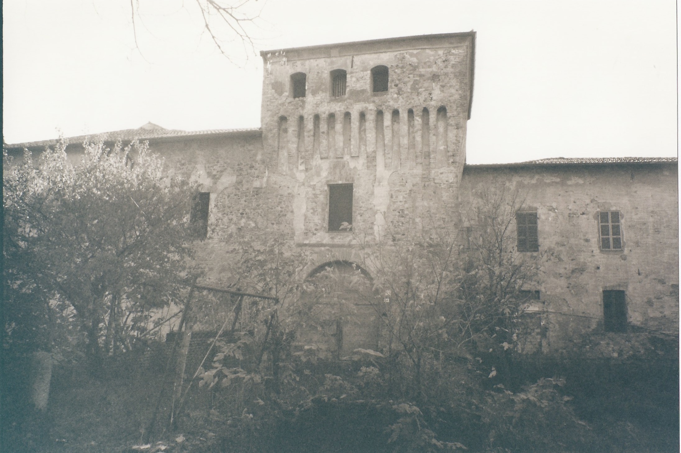 Castello di Gossolengo (castello, fortificato) - Gossolengo (PC)  (XIII)