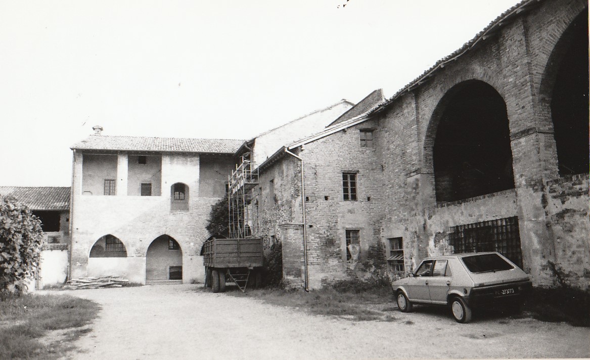 Fattoria Castello di Ponte Tidone (fattoria, fortificata) - Sarmato (PC) 