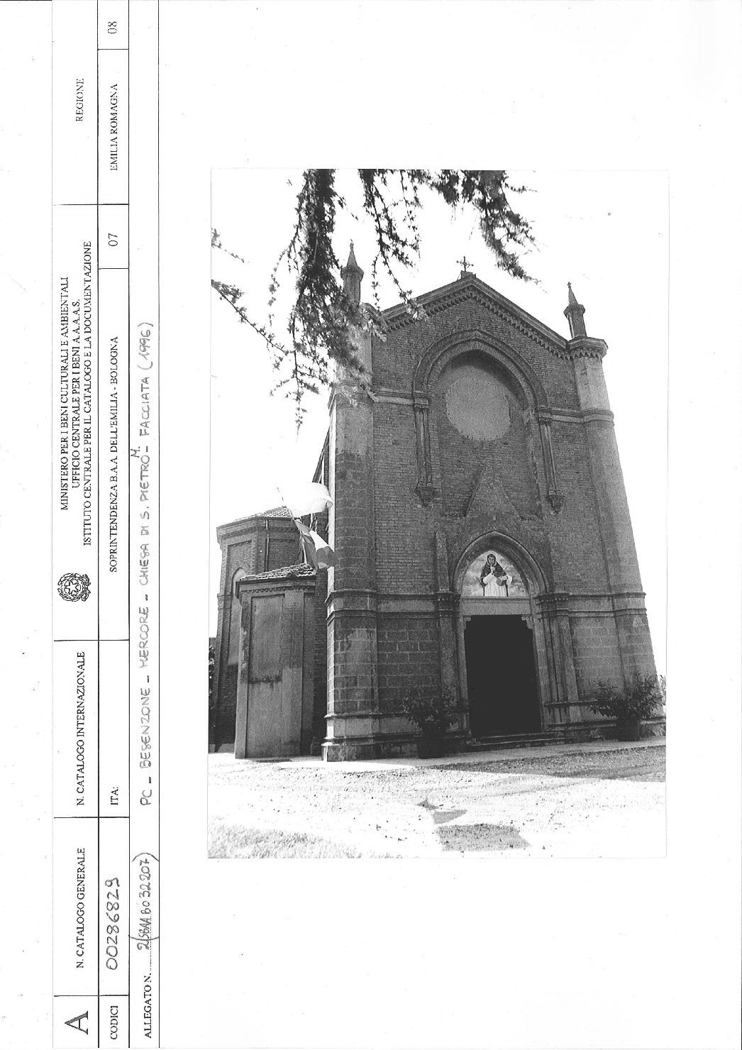 Chiesa di S. Pietro Martire di Verona (chiesa, parrocchiale) - Besenzone (PC) 