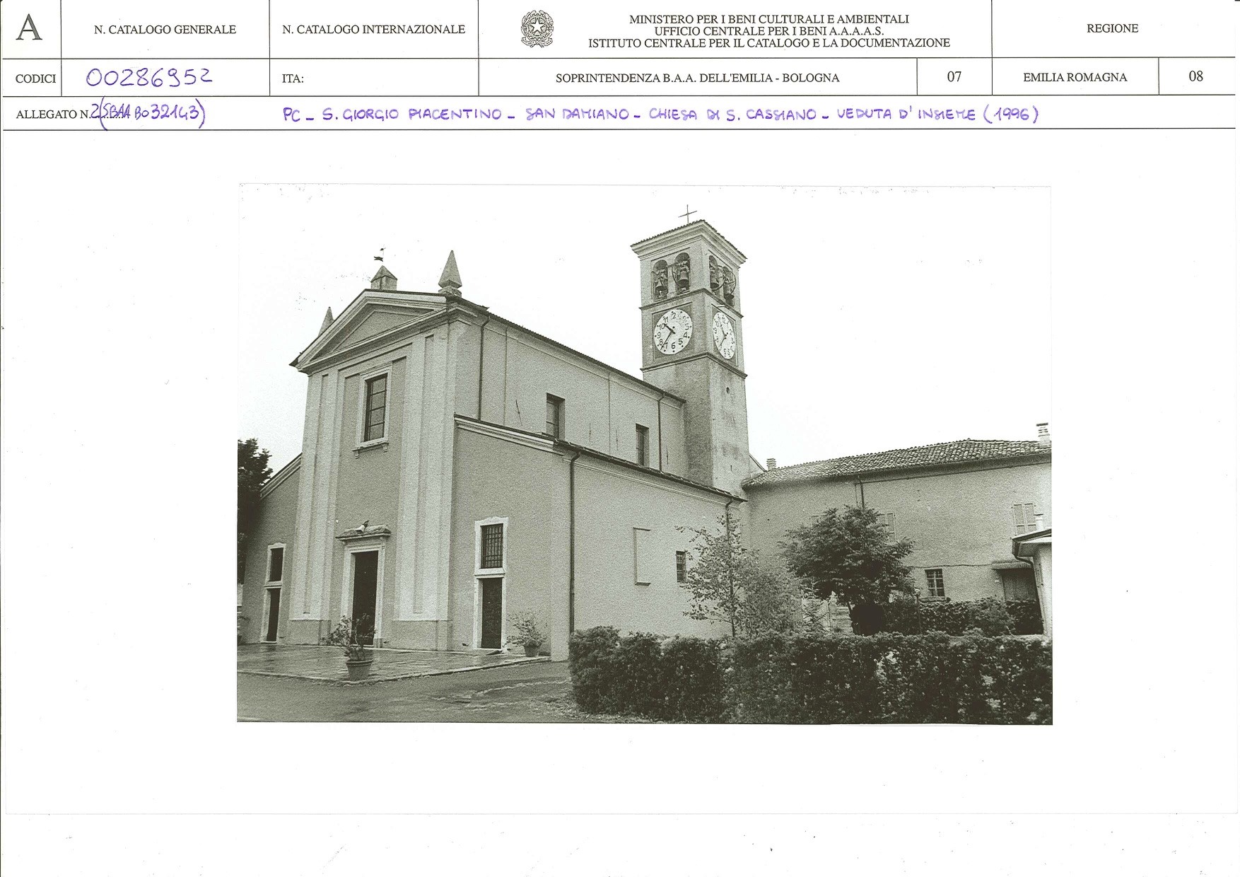 Chiesa di S. Cassiano Vescovo e Martire (edilizia religiosa complessa a corpi aggregati, chiesistica) - San Giorgio Piacentino (PC) 