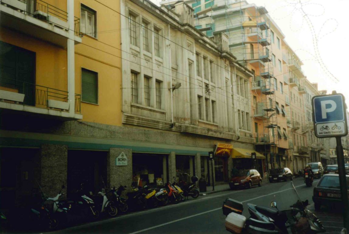 ex Garage Moderno (pubblici esercizi) - Sanremo (IM) 