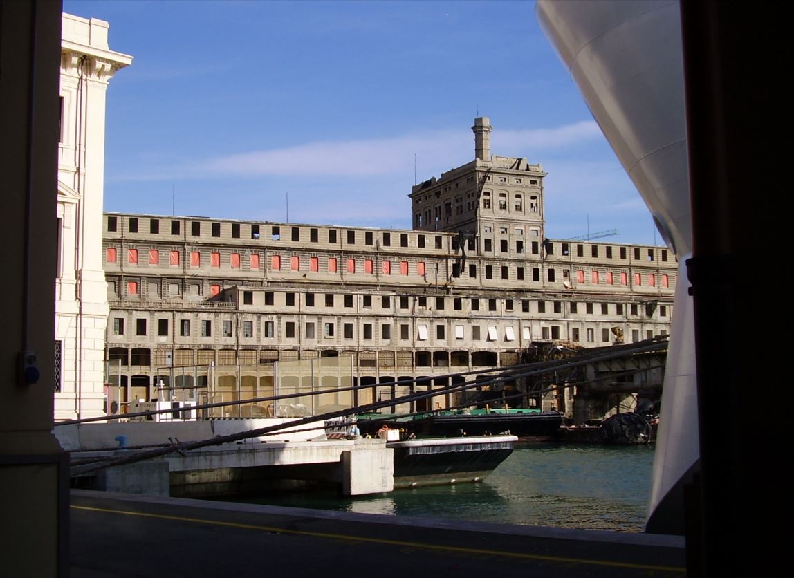 ex Silos Granario Santa Limbania (magazzino) - Genova (GE) 