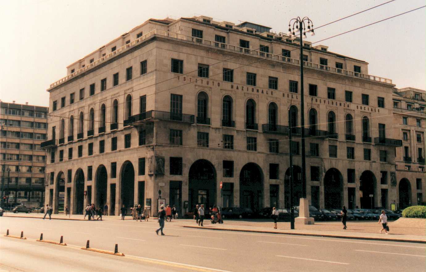 Sede Istituto Nazionale Previdenza Sociale (palazzo, pubblico) - Genova (GE)  (XX)