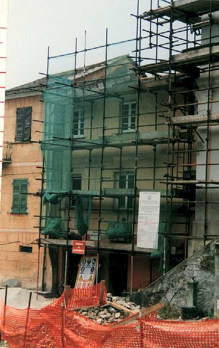 Edificio in Piazza Innocenzo IV (casa, a schiera) - Cogorno (GE) 