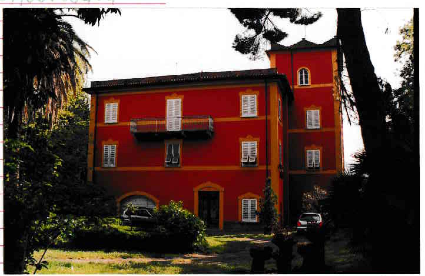 Villa Filippi (villa, nobiliare) - Sarzana (SP)  (XIX)