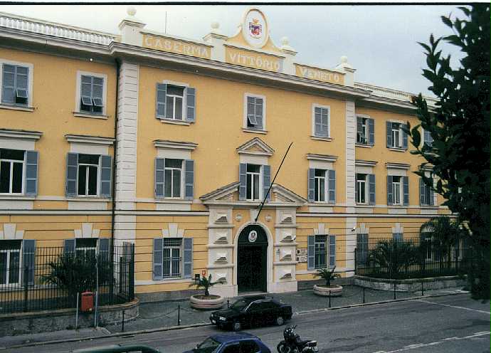 Caserma Vittorio Veneto (caserma, dei carabinieri) - Genova (GE) 