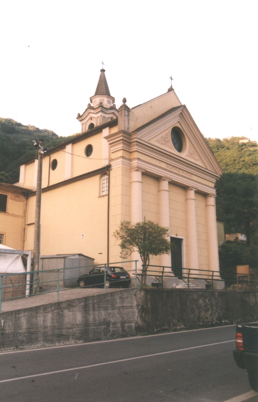 Chiesa della SS. Trinità di Aveggio (chiesa, parrocchiale) - San Colombano Certenoli (GE) 